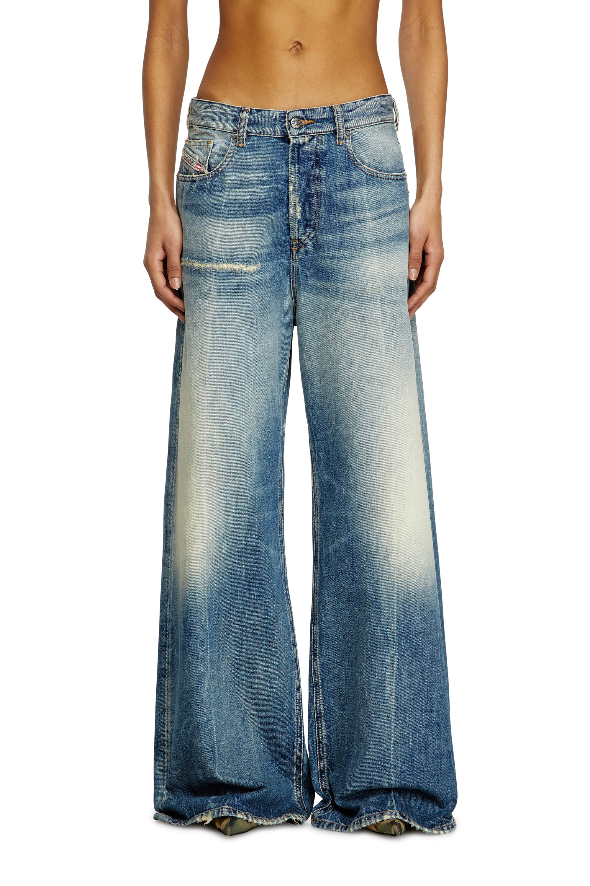 Diesel - Relaxed Jeans 1996 D-Sire 09L47 Donna, Blu medio - Image 1