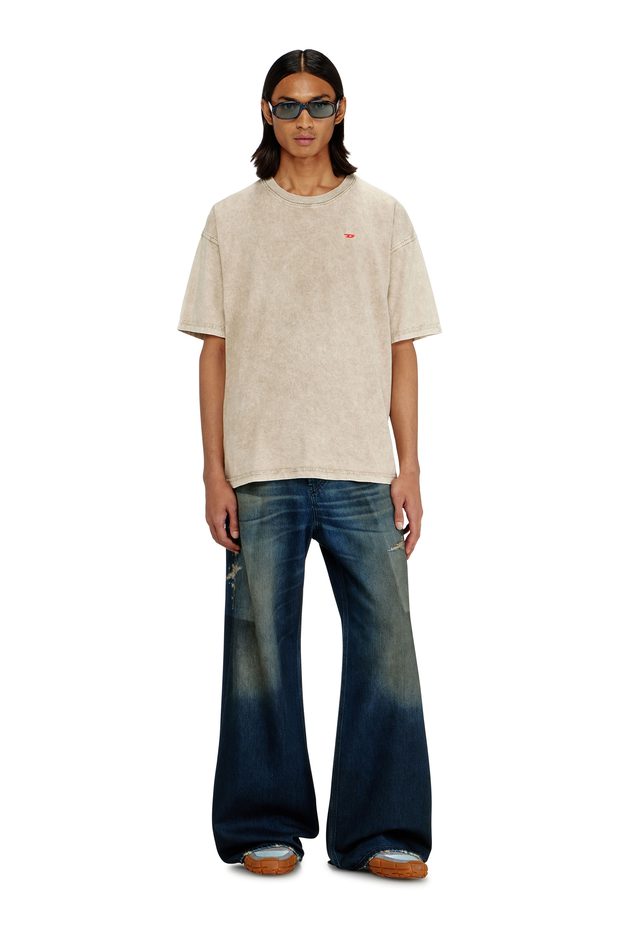 Diesel - T-BOXT-AA14, T-shirt in cotone con effetto lavorato Uomo in Beige - 2