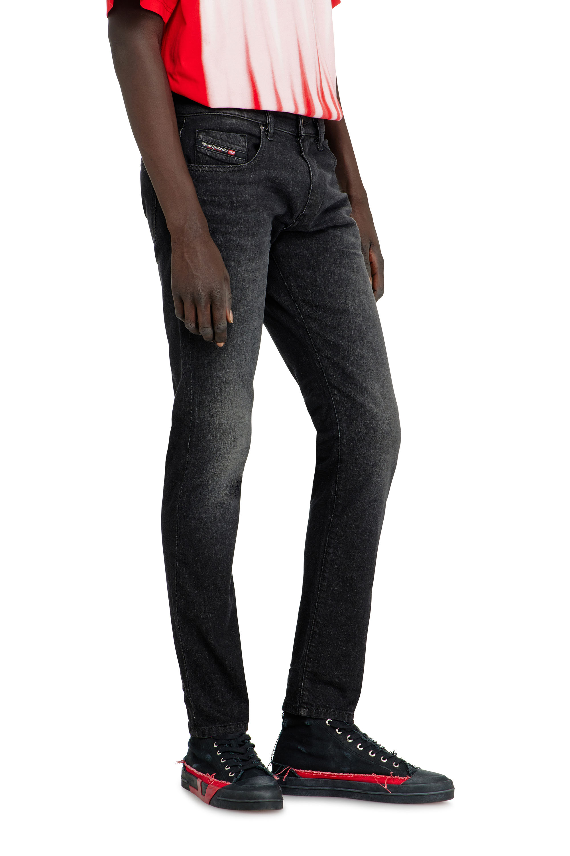Diesel - Slim Jeans 2019 D-Strukt 0DBDT Uomo, Nero/Grigio scuro - Image 7