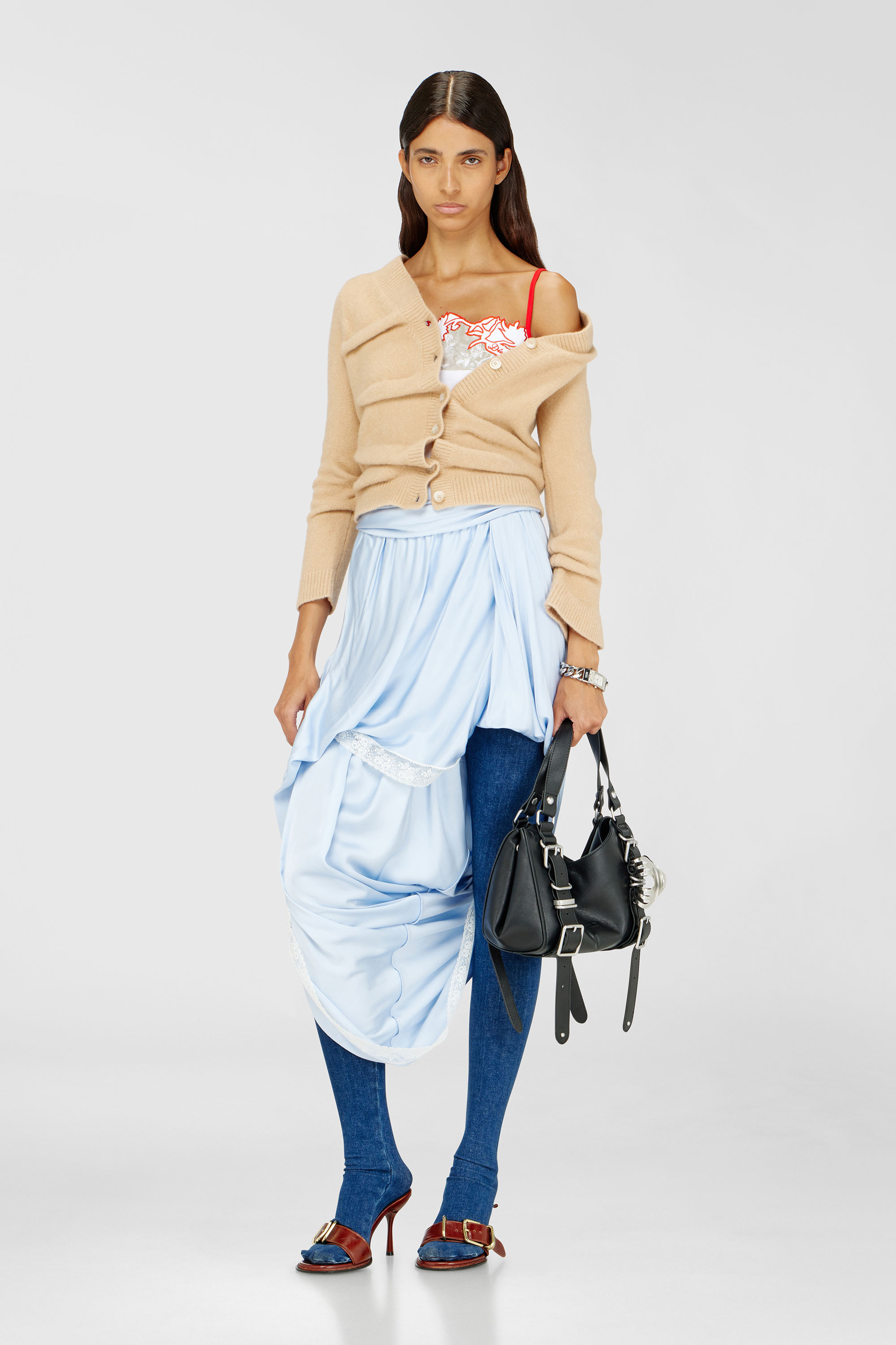Diesel - M-AVA, Cardigan cropped in maglia wrinkled lavorata a caldo Donna in Beige - 1