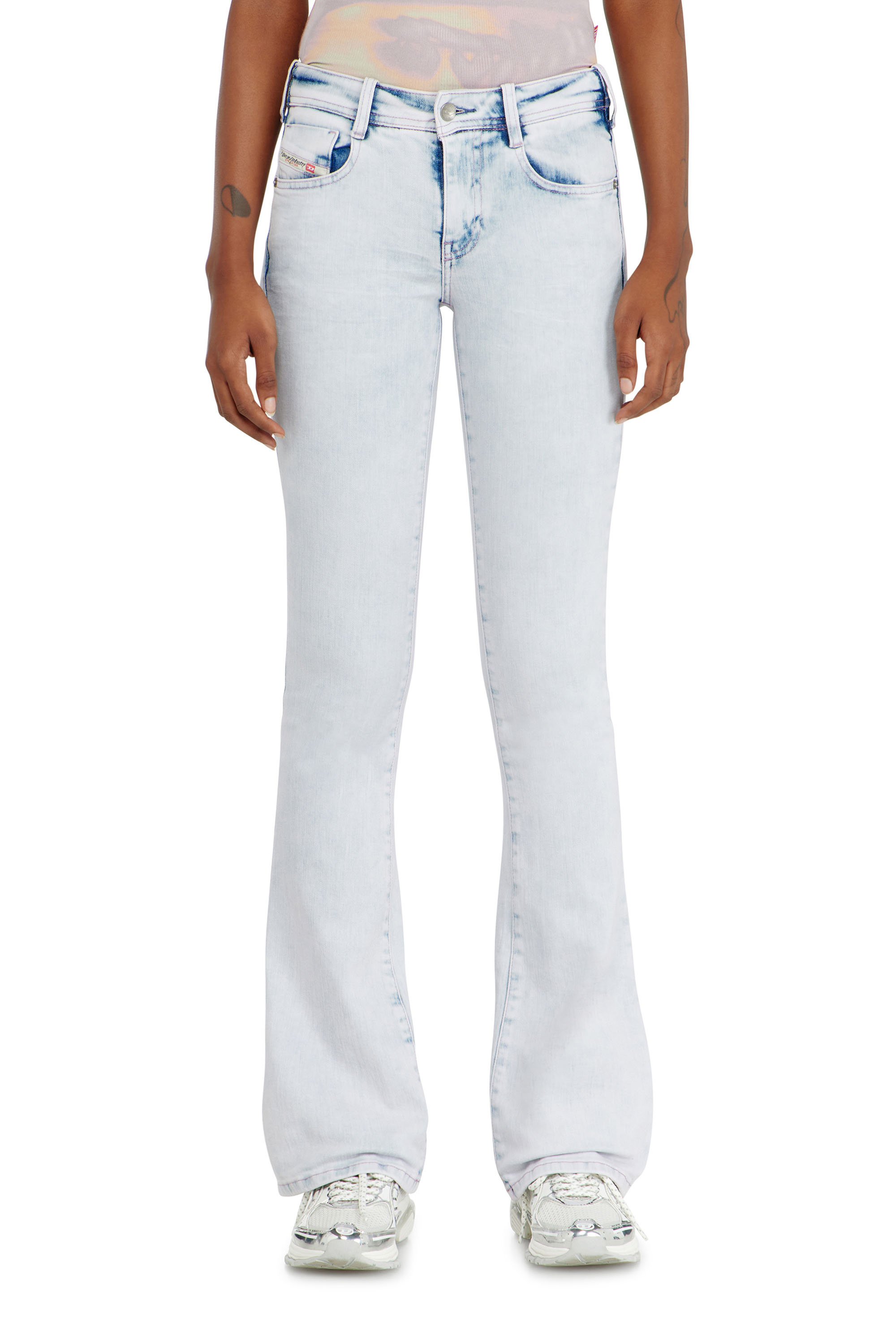 Diesel - Bootcut Jeans 1969 D-Ebbey 0HDBH Donna, Blu Chiaro - Image 4