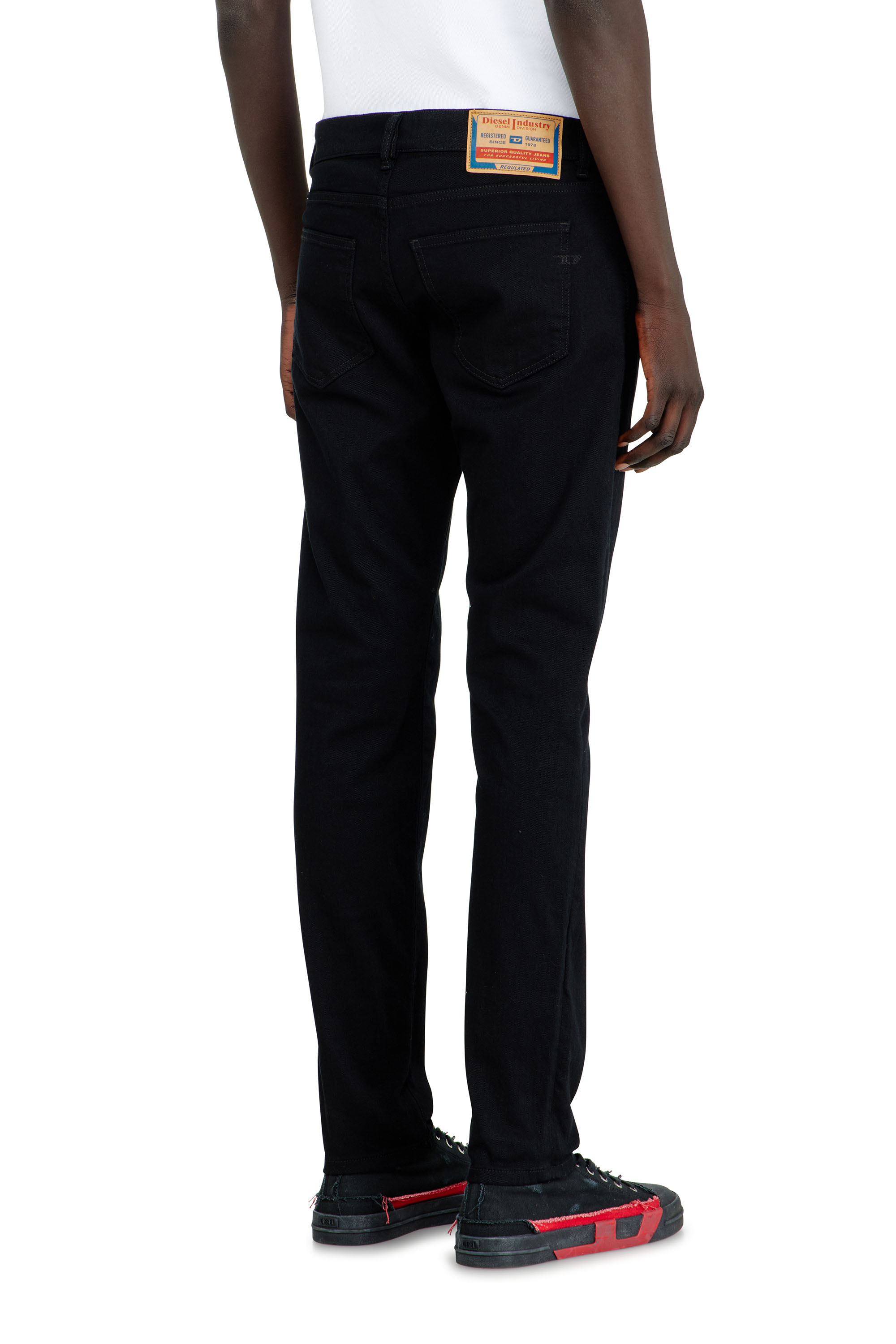 Diesel - Slim Jeans 2019 D-Strukt 069YP Uomo, Nero/Grigio scuro - Image 5