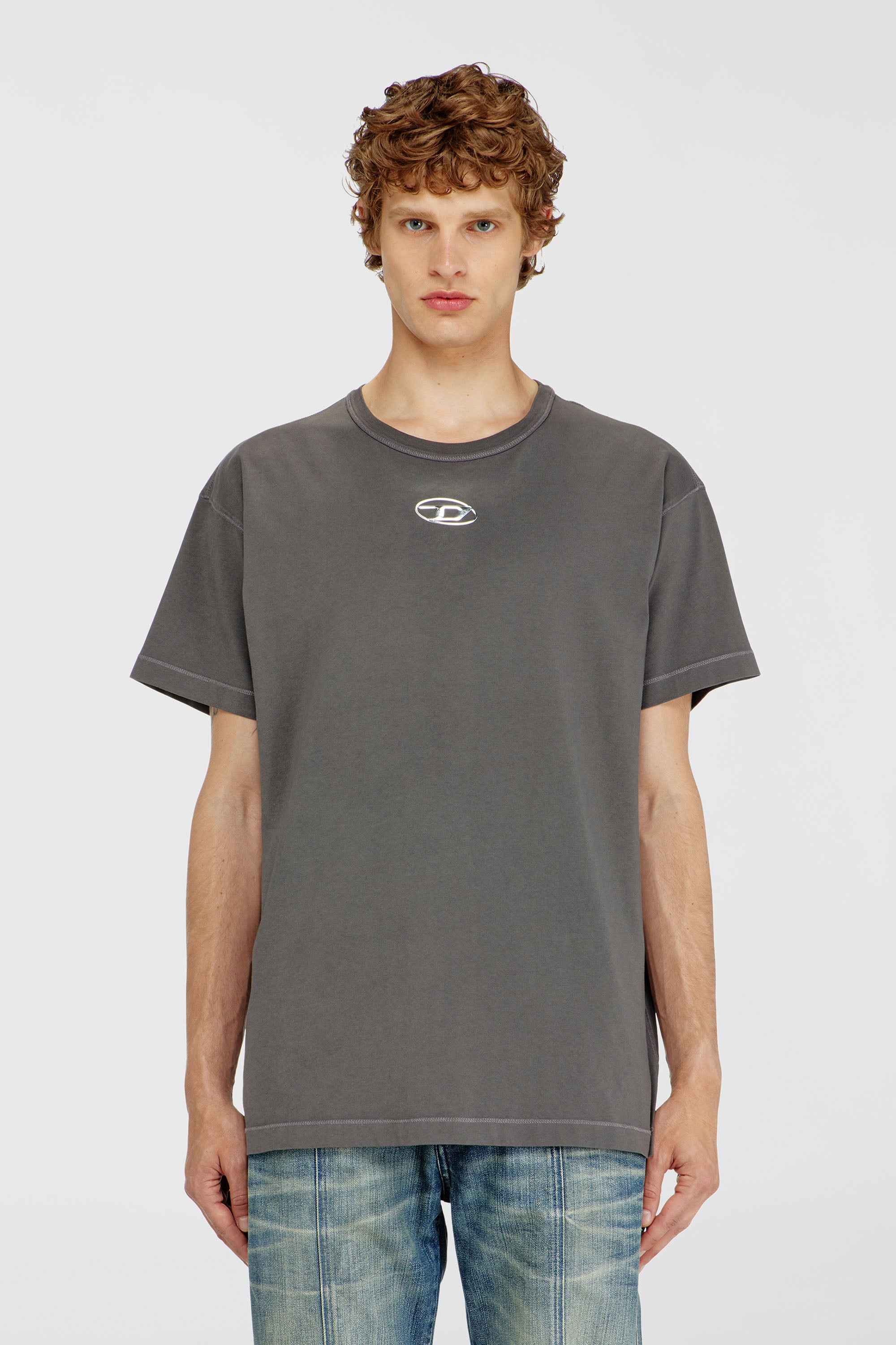 Diesel - T-NORM-IOD, T-shirt in cotone leggero con logo Oval D metallizzato Uomo in Grigio - 1