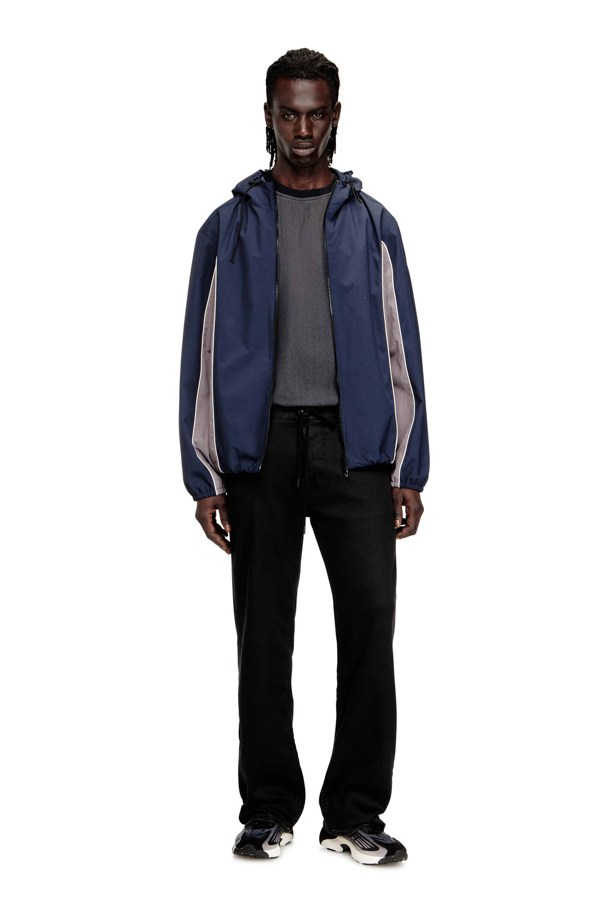 Diesel - Relaxed 2080 D-Reel Joggjeans® 09N90 Uomo, Nero/Grigio scuro - Image 2