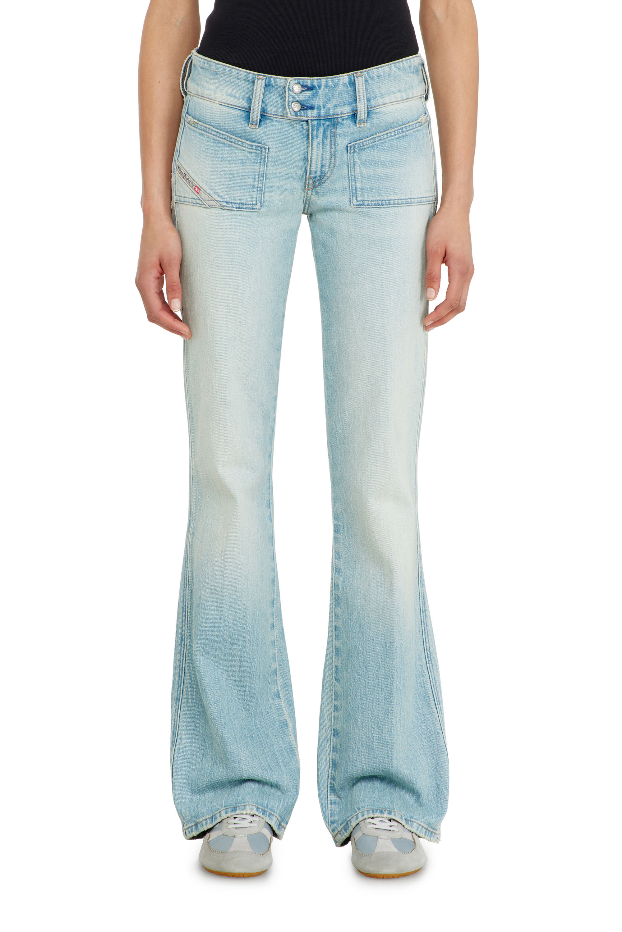 Diesel - Bootcut Jeans D-Hush 0KBBX Donna, Blu Chiaro - Image 4