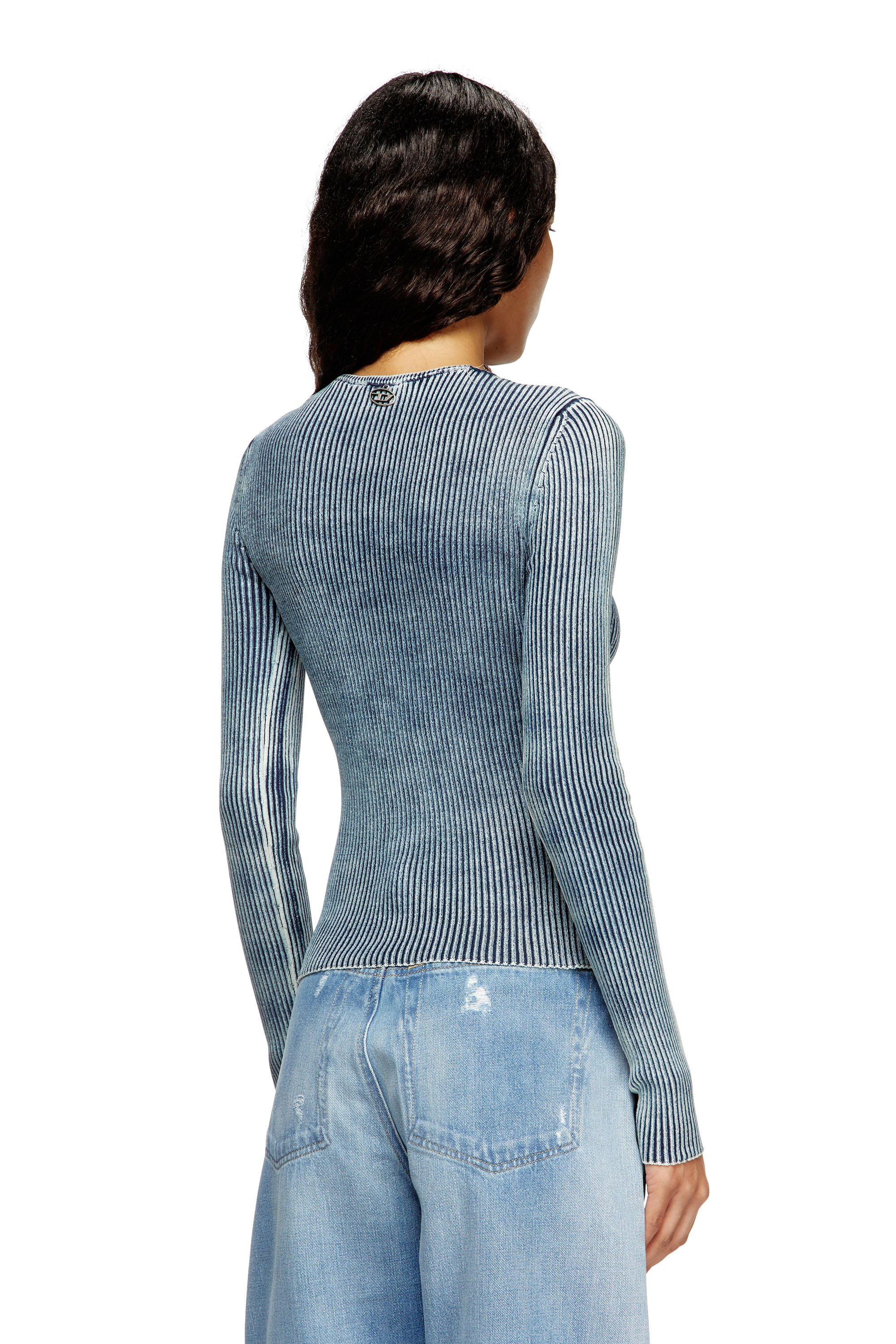 Diesel - M-MILMO, Maglia in filato denim con effetto lucido Donna in Blu - 4