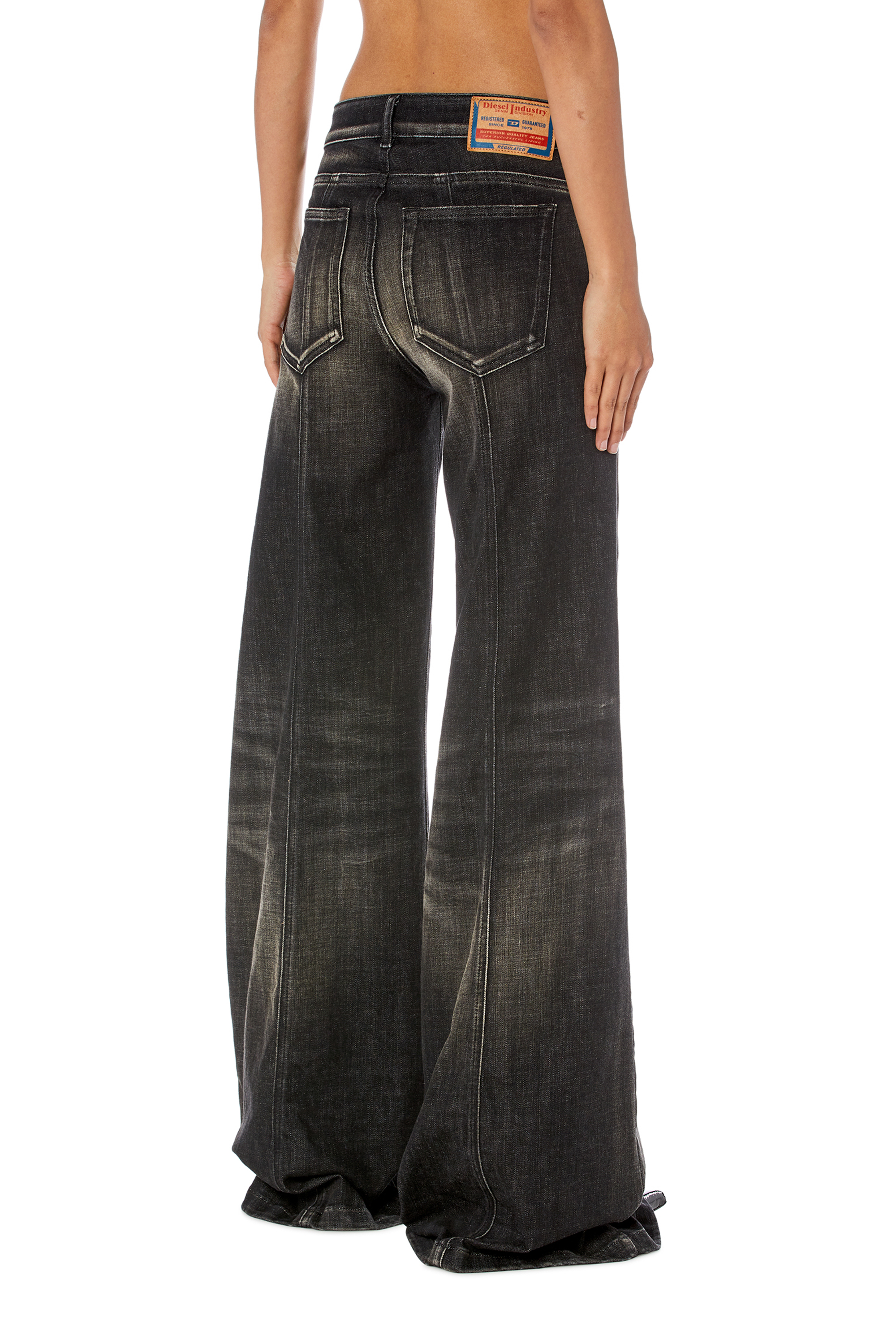 Diesel - Flare Jeans D-Akii 09J49 Donna, Nero/Grigio scuro - Image 2