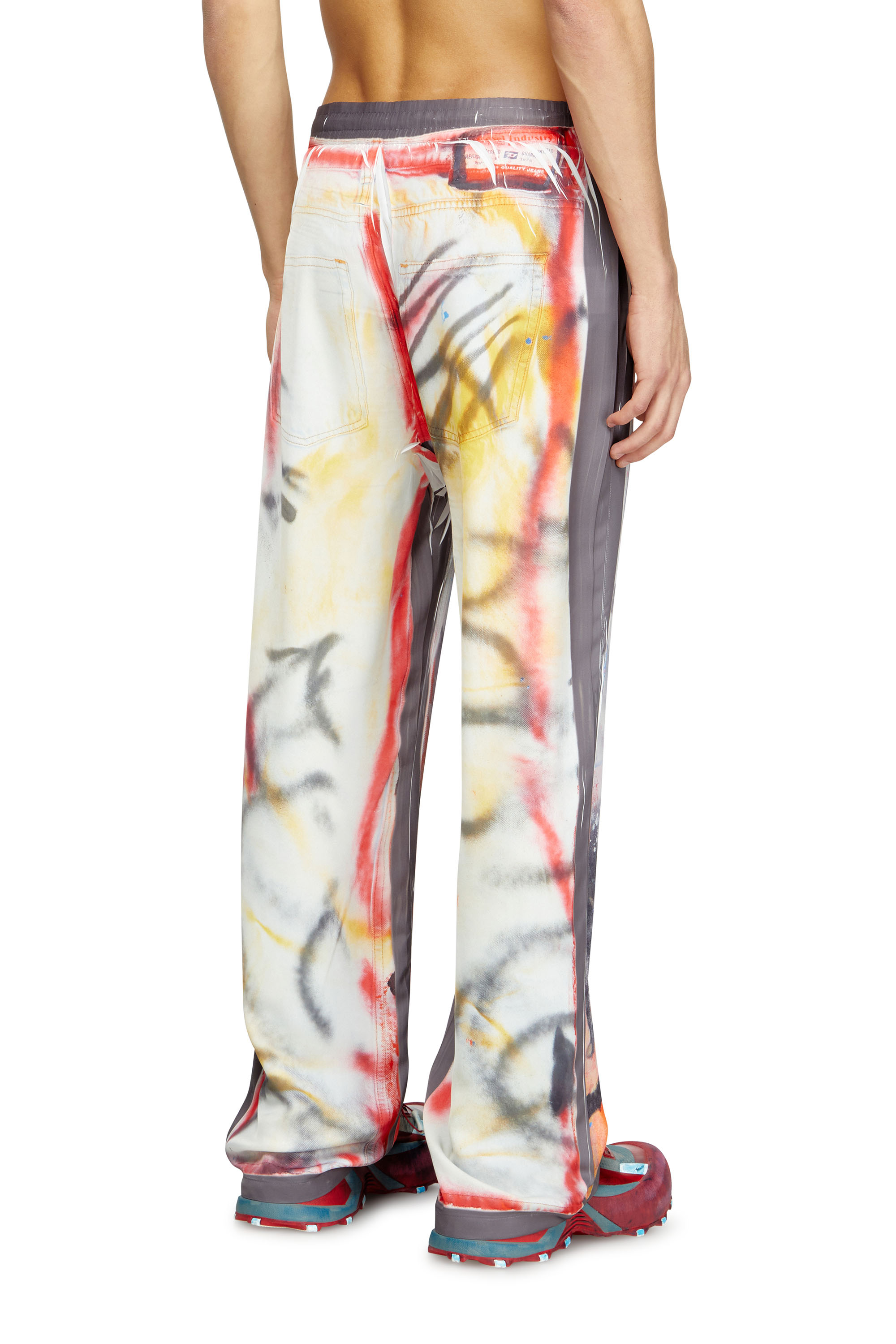 Diesel - P-AFTER-GRAFFITI-USA, Pantalone relaxed con stampa graffiti Unisex in Grigio - 4