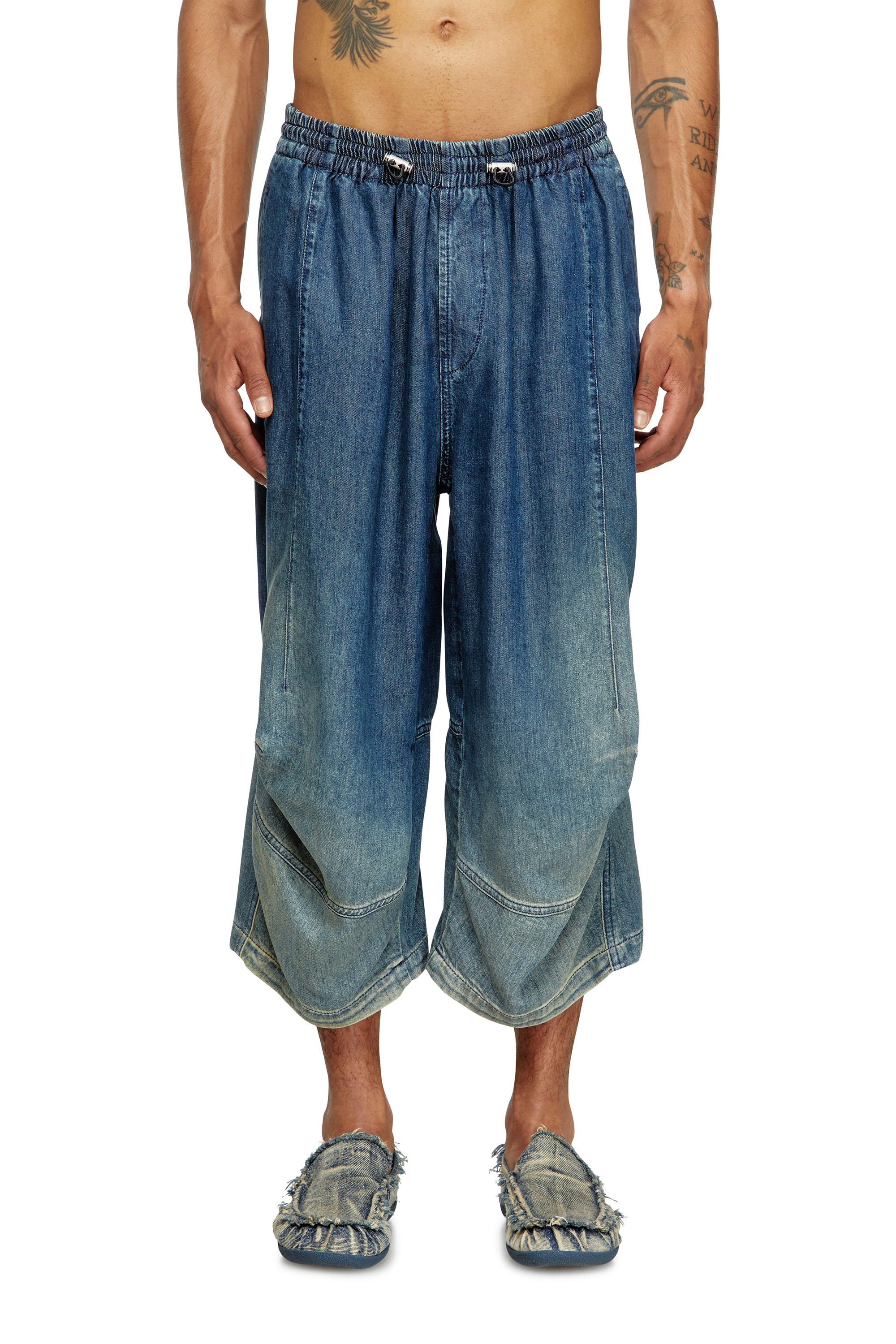 Diesel - D-PARI-SHORT-S, Short ergonomici in denim dégradé Unisex in Blu - 1