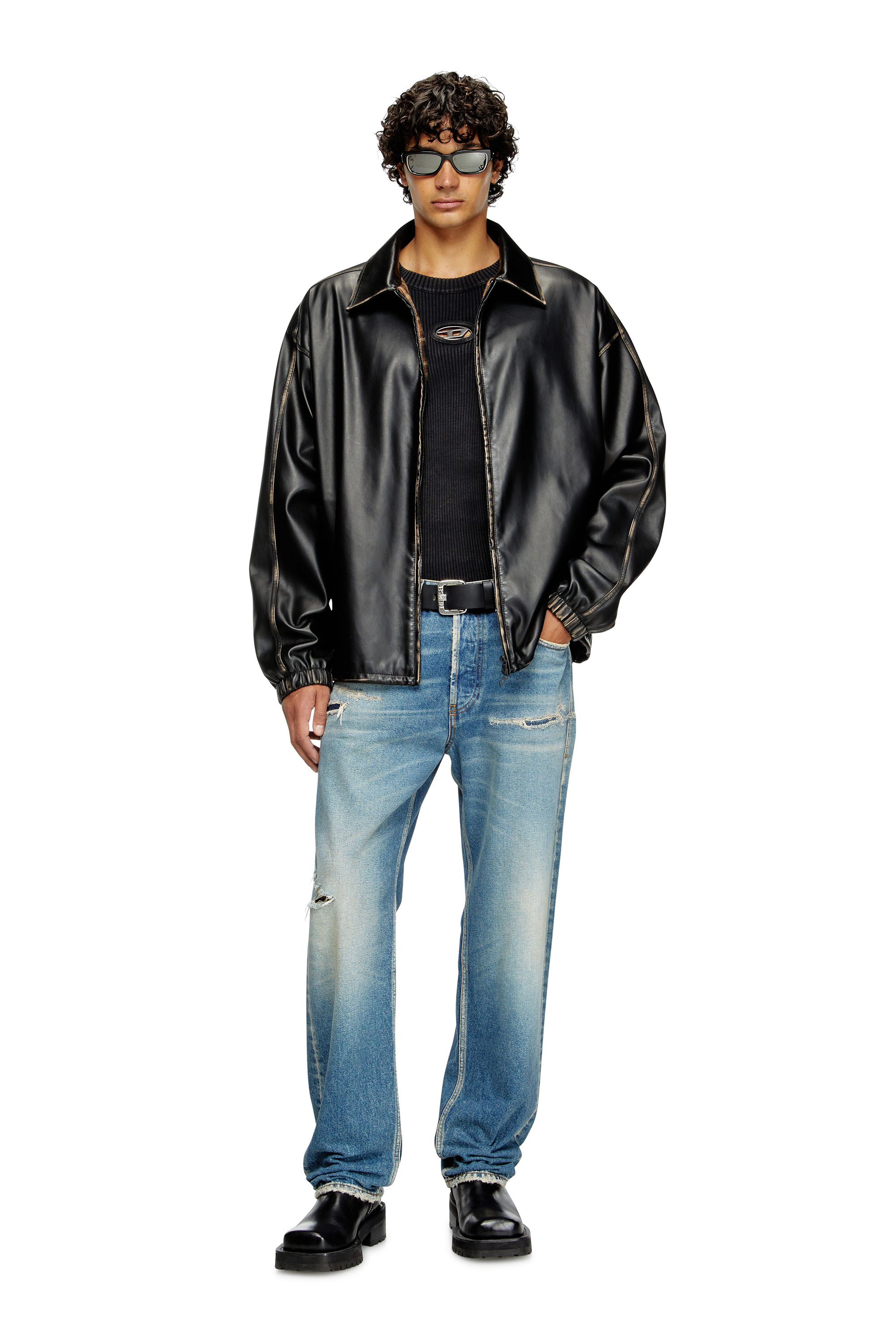 Diesel - K-DARIN-D, Maglia distressed con logo cut-out Uomo in Nero - 2