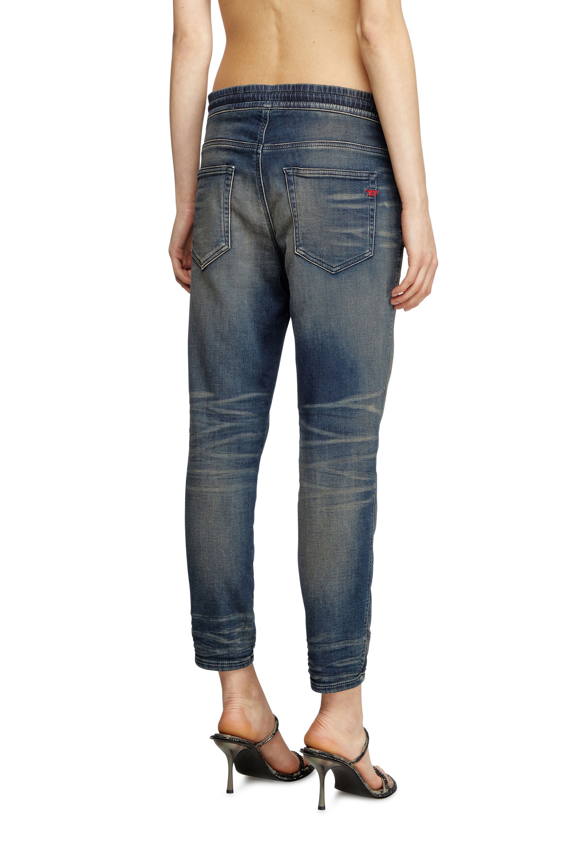 Diesel - Regular 2041 D-Fayza Joggjeans® 068PM Donna, Blu Scuro - Image 4