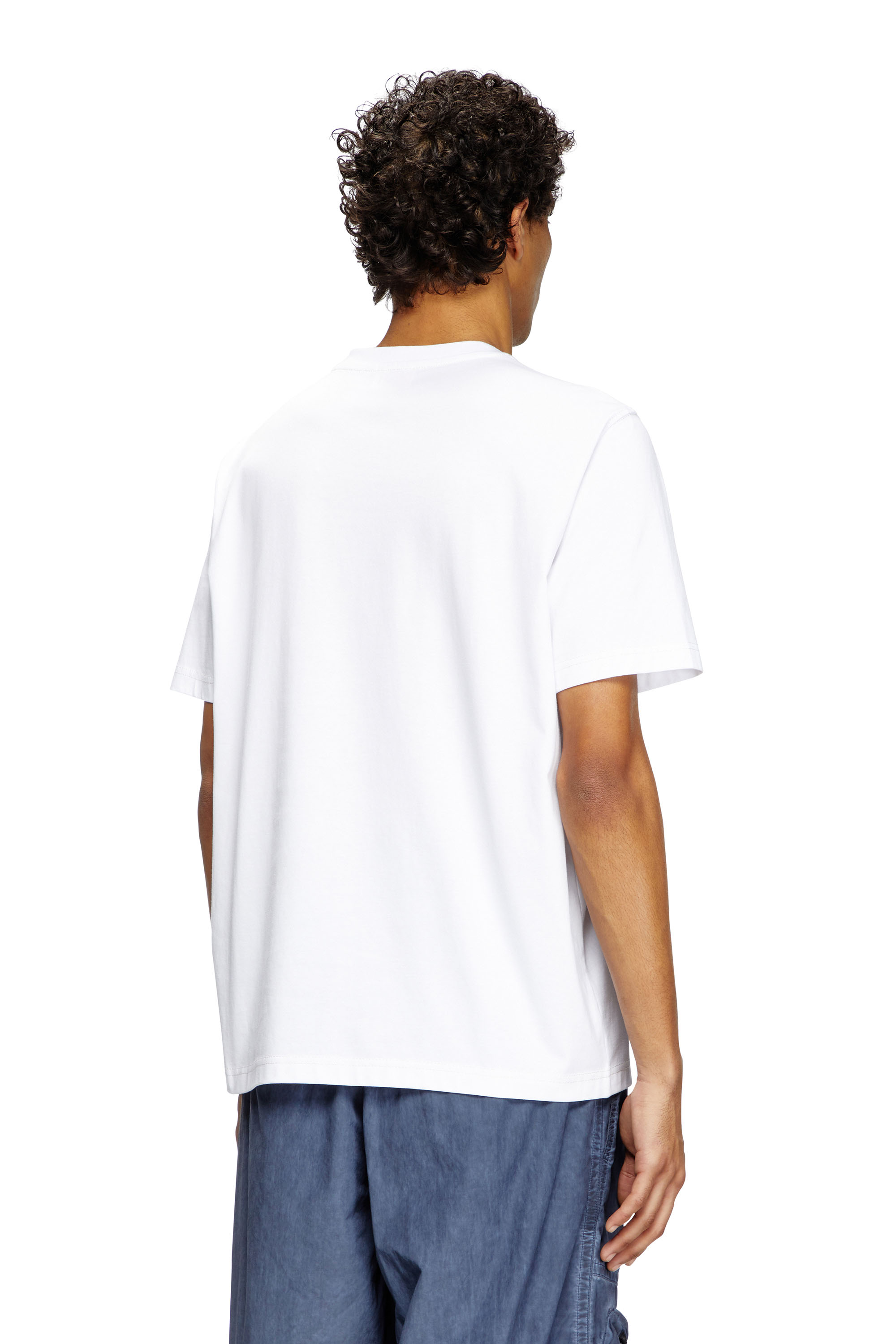 Diesel - T-ADJUST-R7, T-shirt con stampa distressed floccata Uomo in Bianco - 4