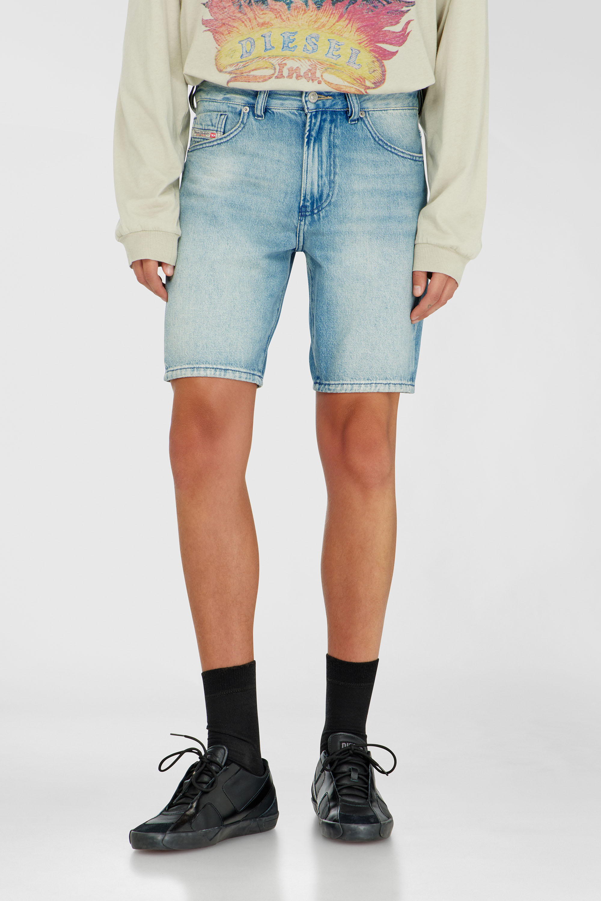 Diesel - D-FIN, Shorts in denim slim con cotone biologico Uomo in Blu - 1