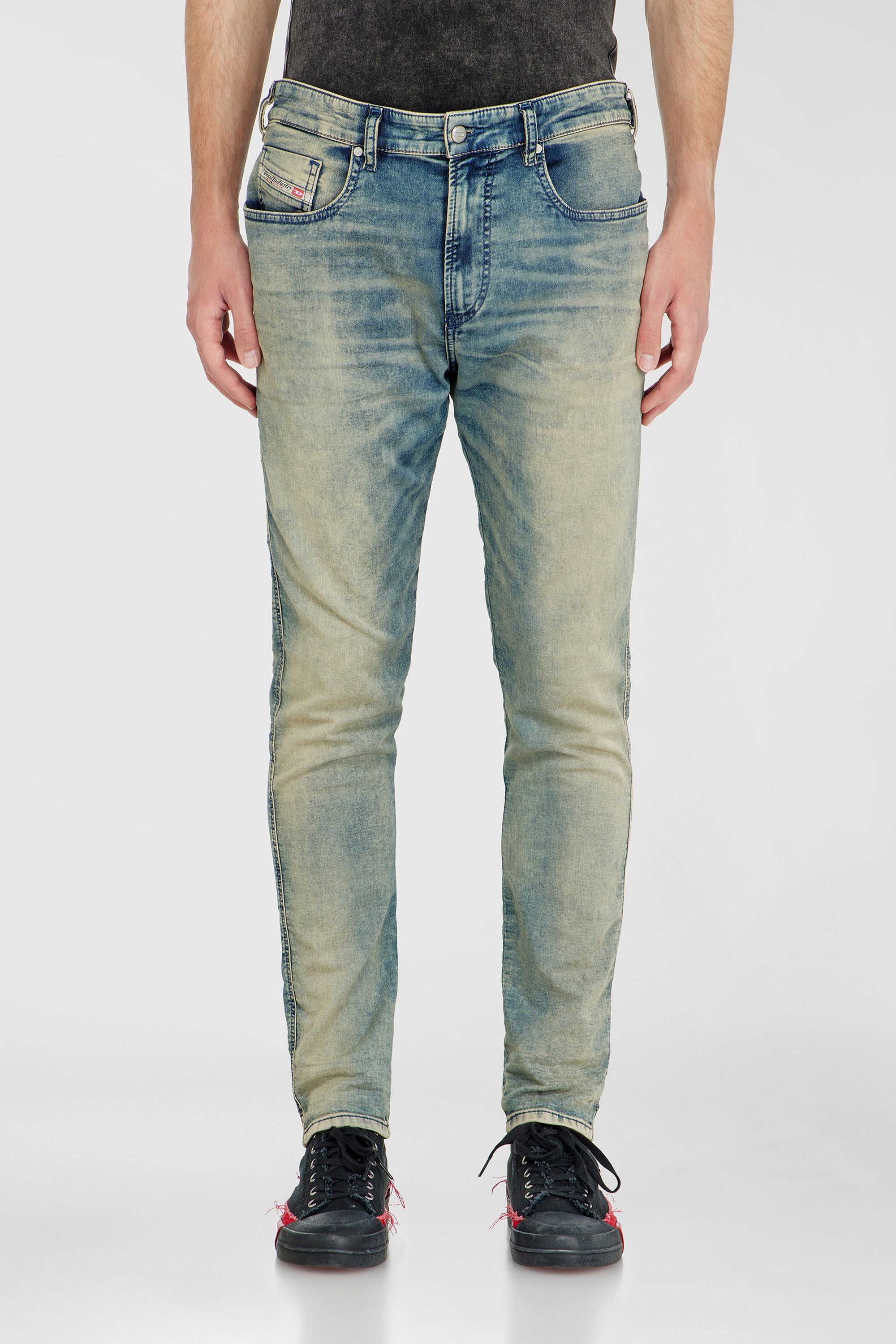 Diesel - Slim 2062 D-Strukt Joggjeans&reg; 09P60 Uomo, Blu medio - Image 1