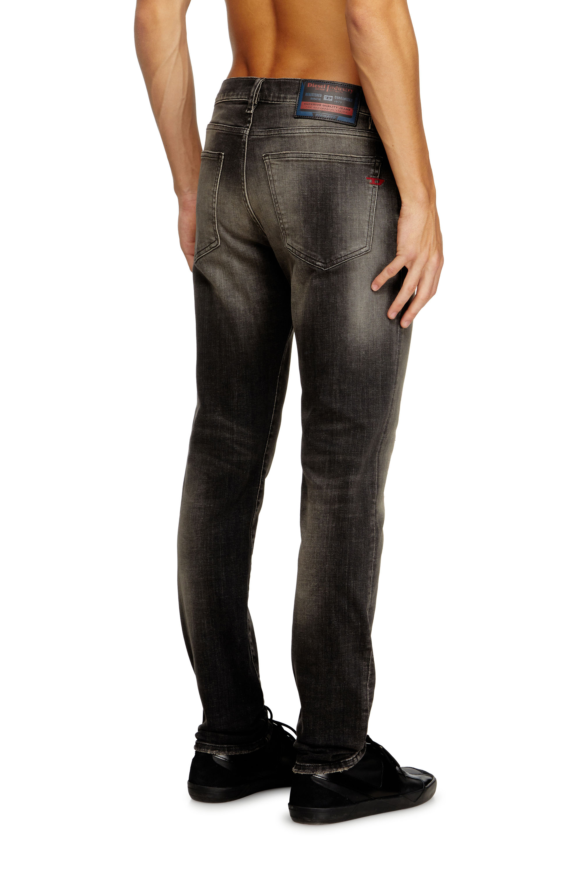 Diesel - Slim Jeans 2019 D-Strukt 09N59 Uomo, Grigio - Image 3