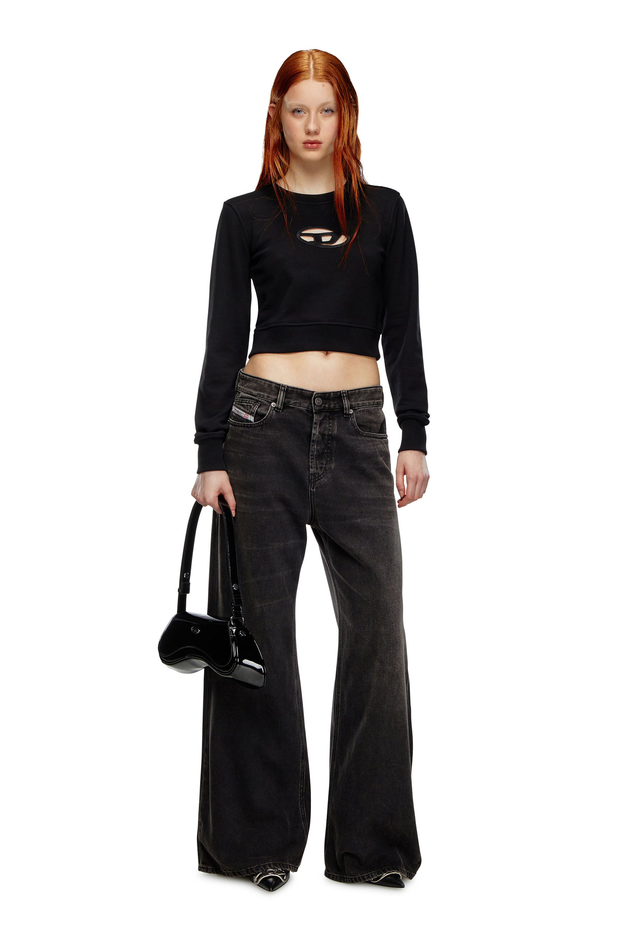 Diesel - F-SLIMMY-OD, Felpa corta con logo cut-out Donna in Nero - 1