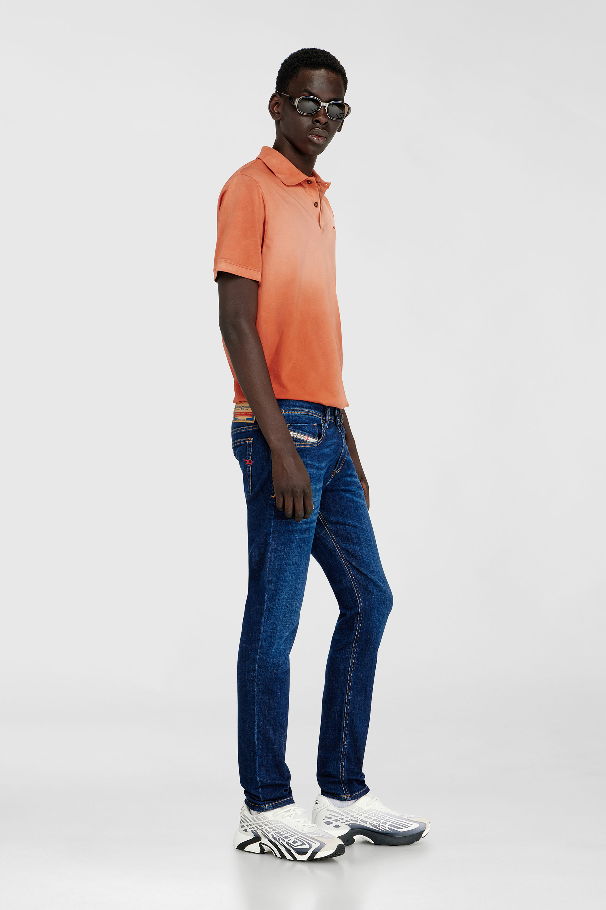 Diesel - Skinny Jeans 1979 Sleenker 09J17 Uomo, Blu Scuro - Image 1