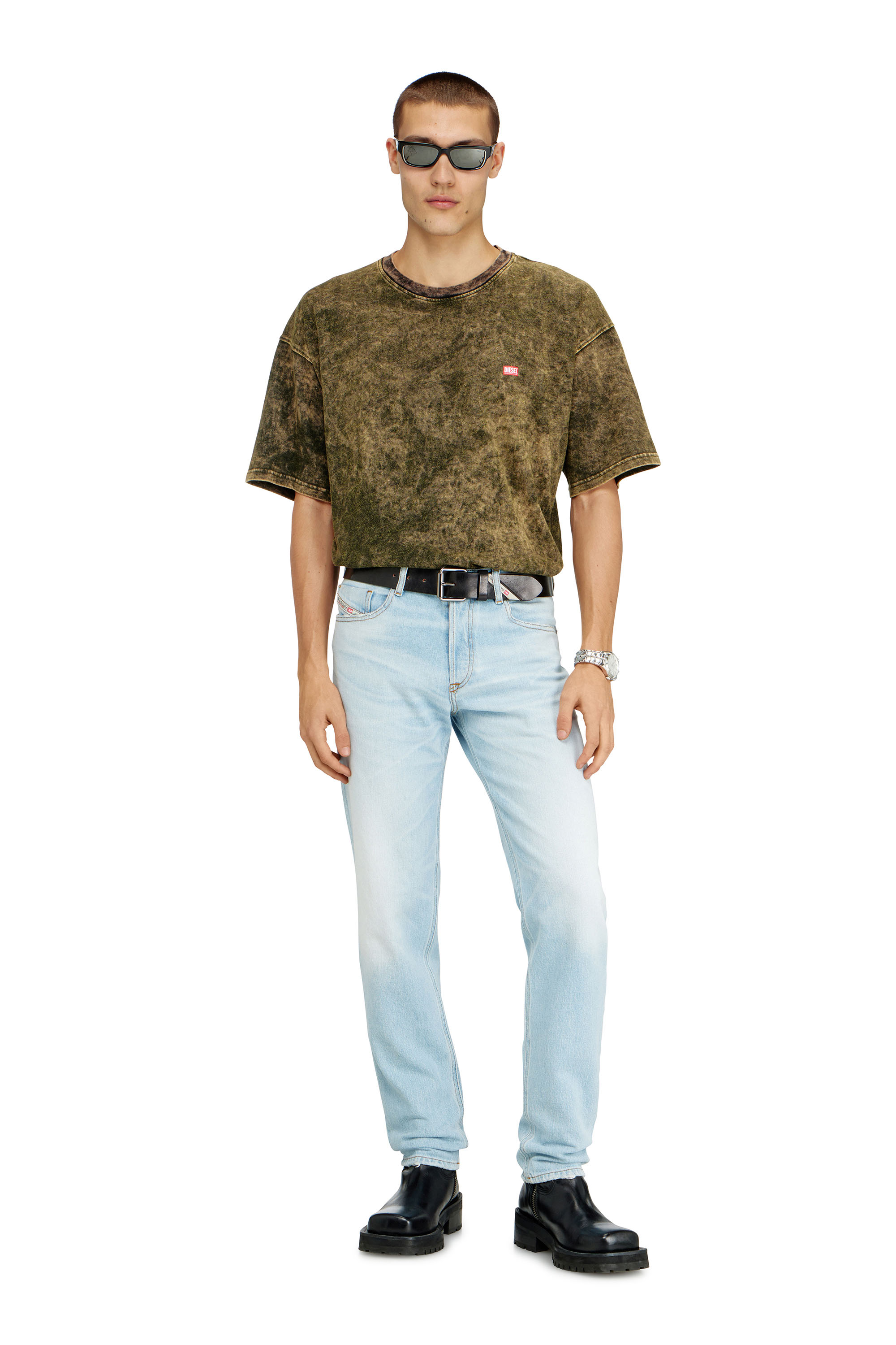 Diesel - Regular Jeans 2023 D-Finitive 09N54 Uomo, Blu Chiaro - Image 2