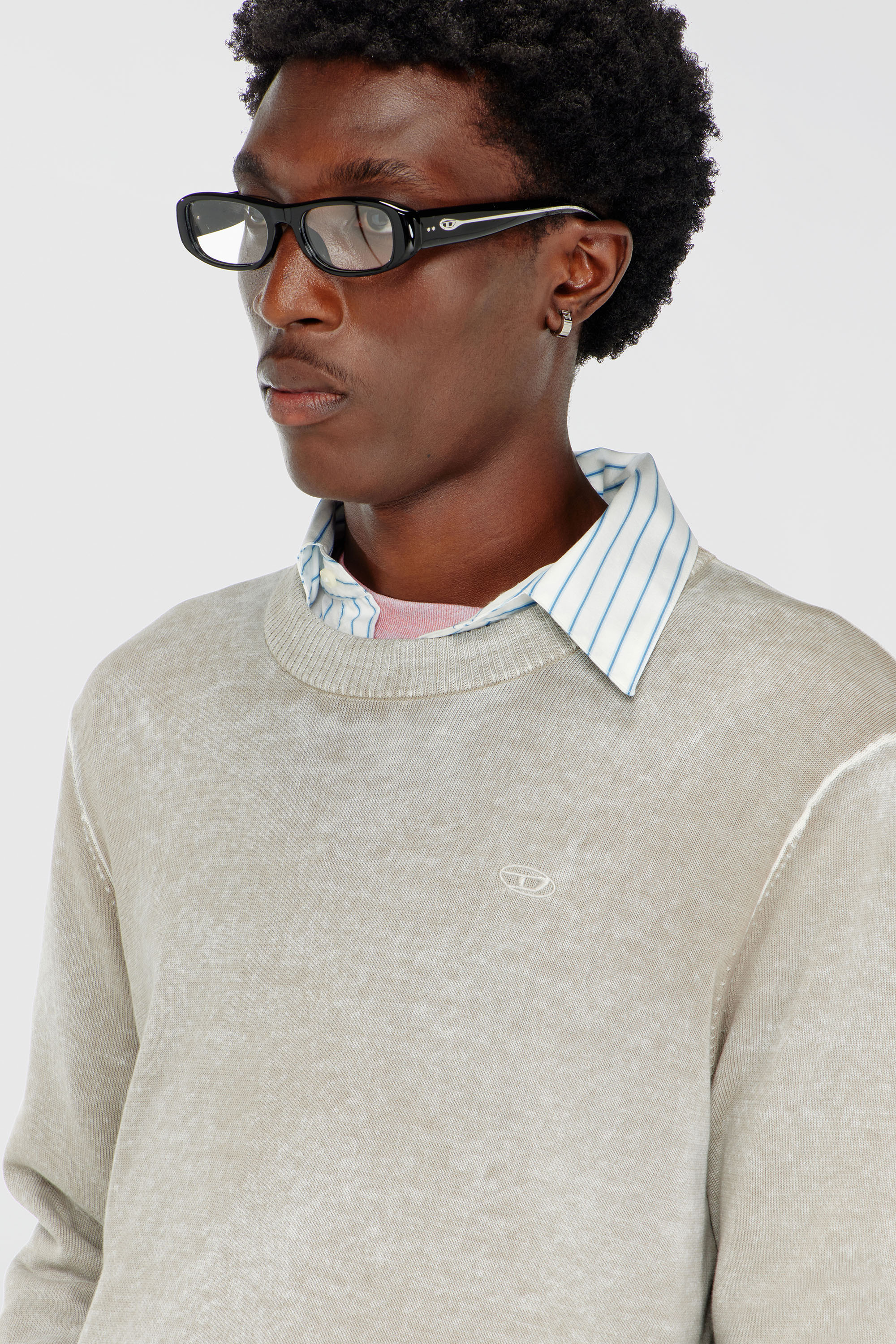 Diesel - K-LAURENT, Maglia con stampa interna sfumata Uomo in Grigio - 5