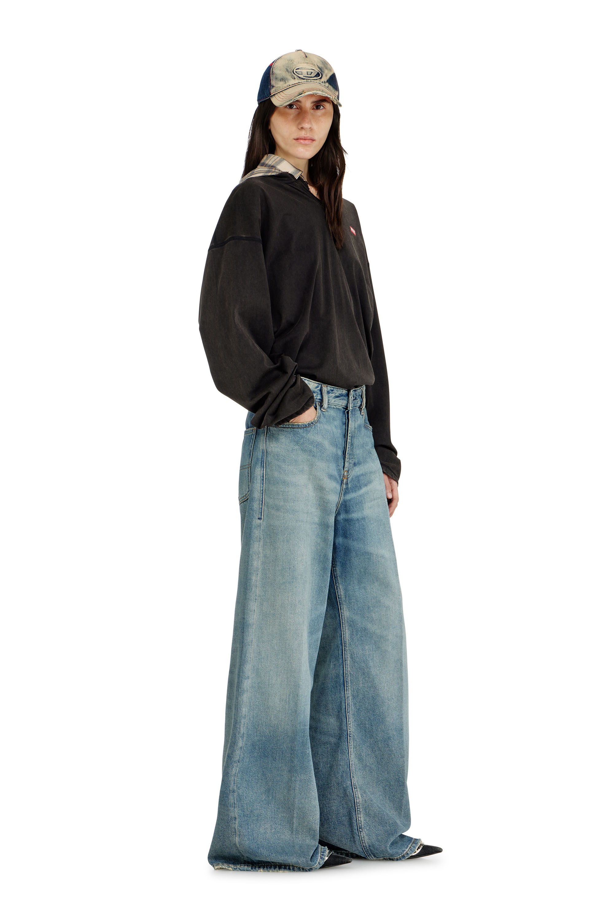 Diesel - Relaxed Jeans 1996 D-Sire 0BEBL Donna, Blu medio - Image 2