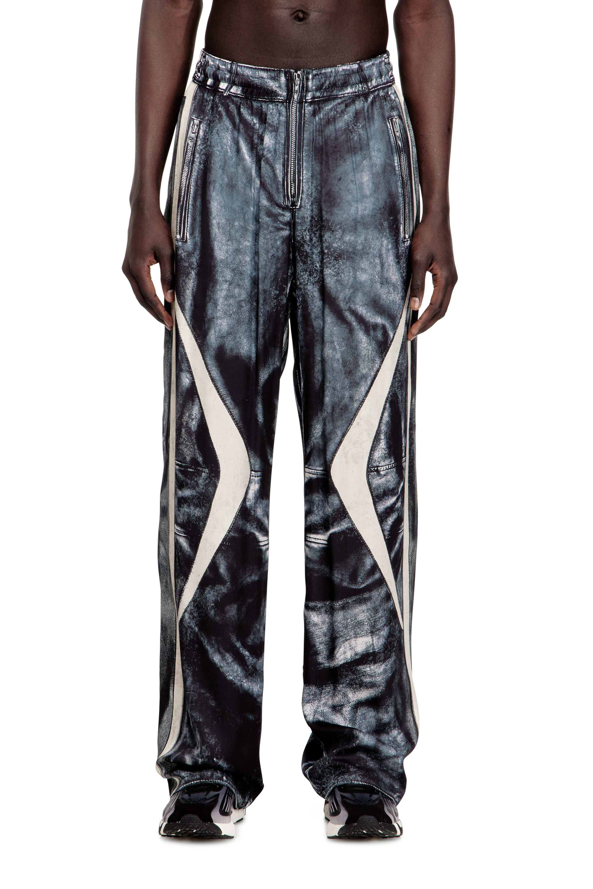 Diesel - P-THECK-BMCZ, Pantaloni tuta in raso con trompe l'oeil effetto biker Uomo in Blu - 1