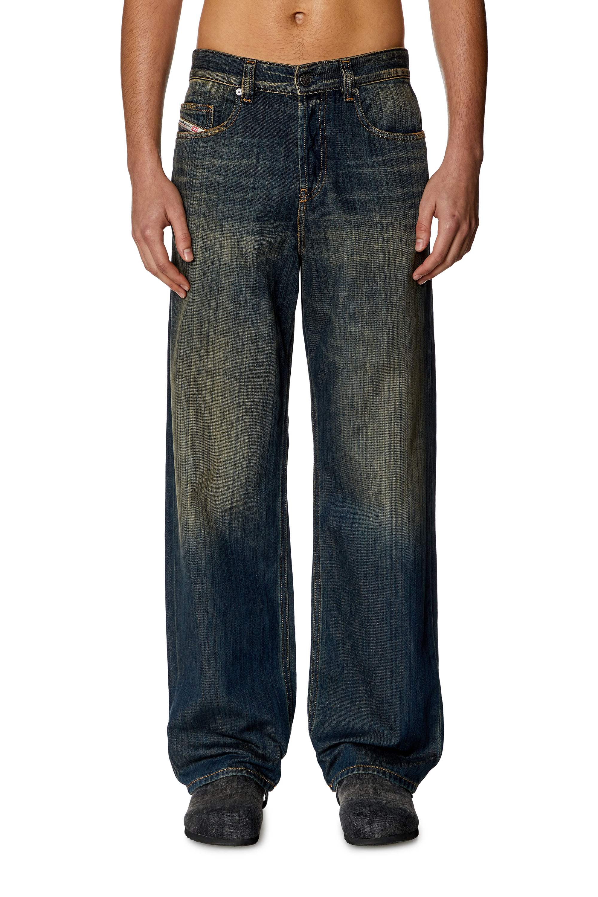 Diesel - Uomo Straight Jeans 2001 D-Macro 09I20, Blu Scuro - Image 1