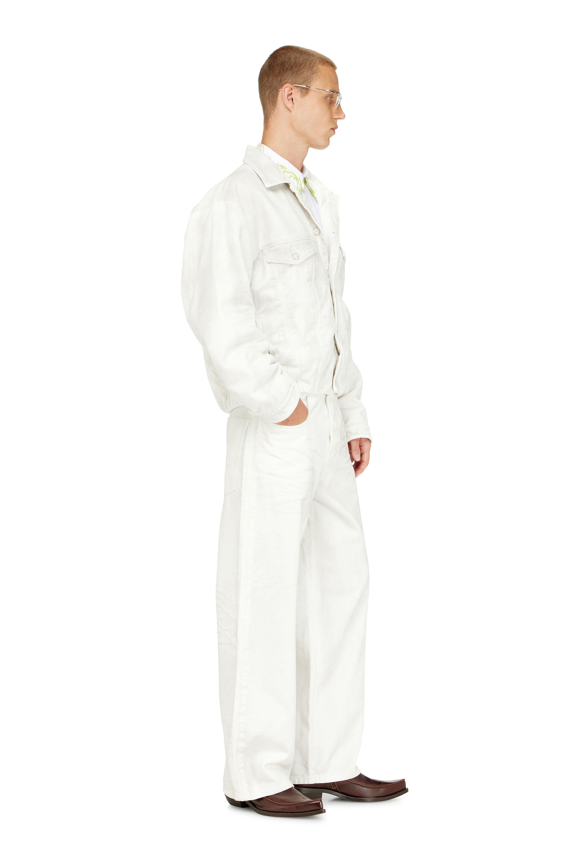 Diesel - Relaxed Jeans 1982 D-Hakou 007GG Unisex, Bianco - Image 2