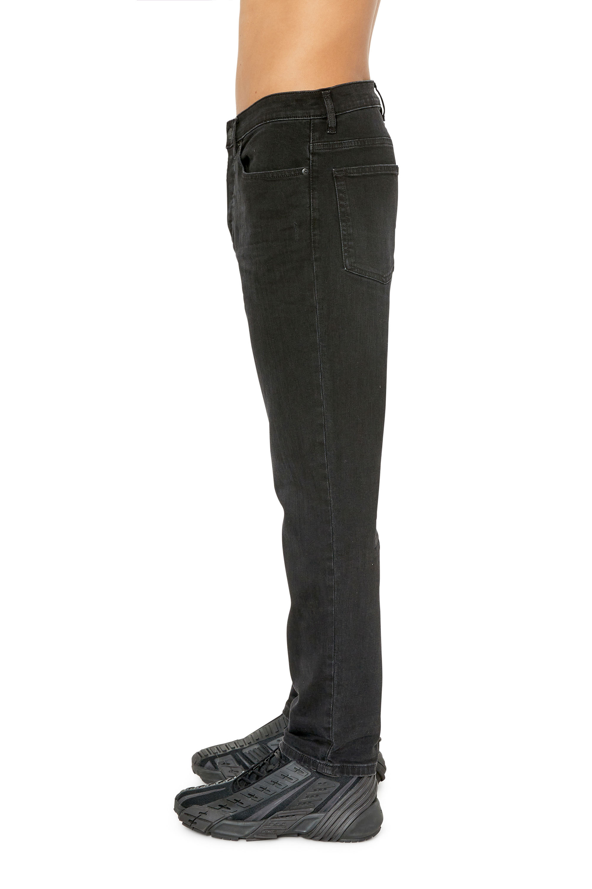 Diesel - 2005 D-FINING 0TFAS Tapered Jeans, Nero/Grigio scuro - Image 5