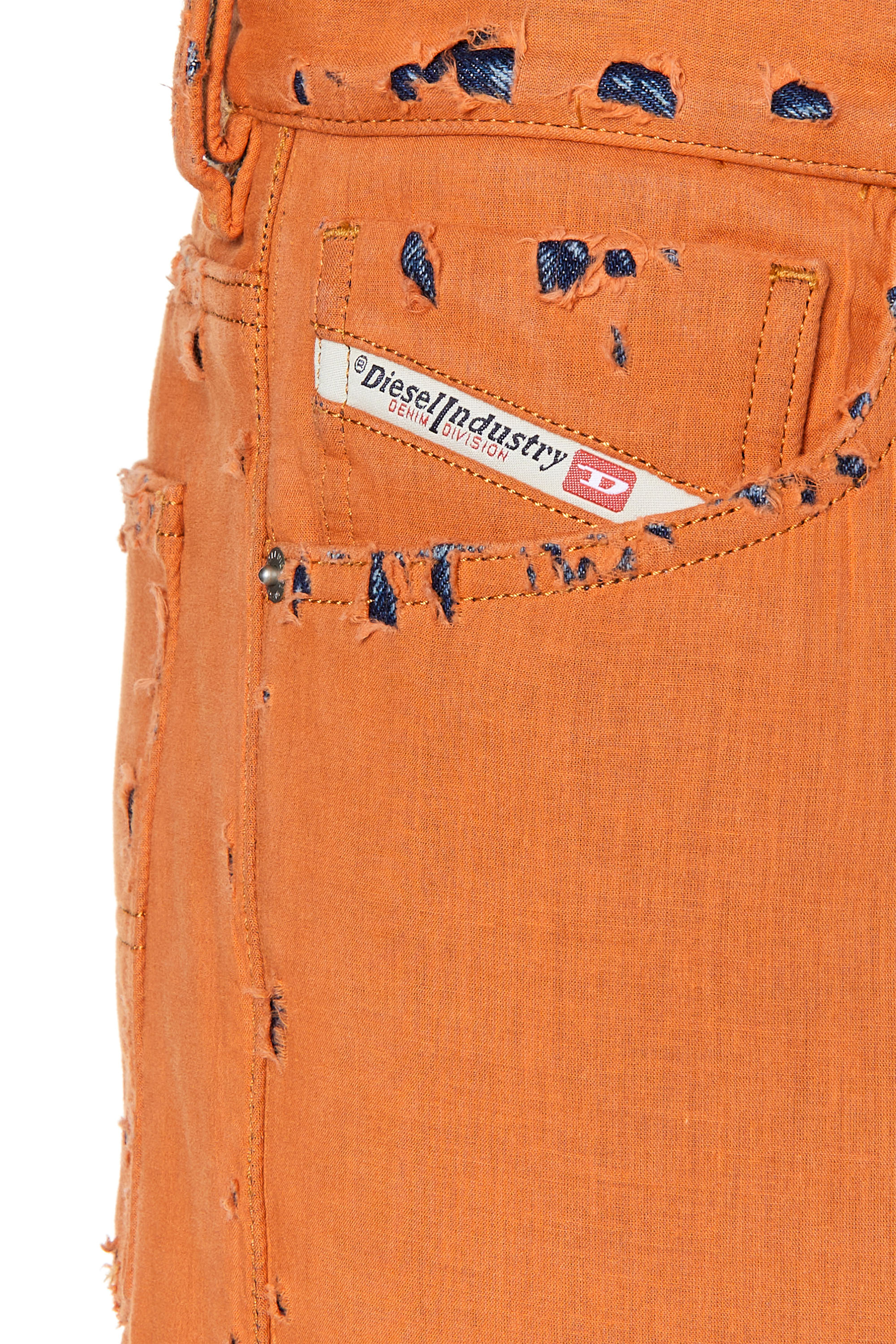 Diesel - Straight Jeans 1995 D-Sark 007R5, Arancione - Image 4
