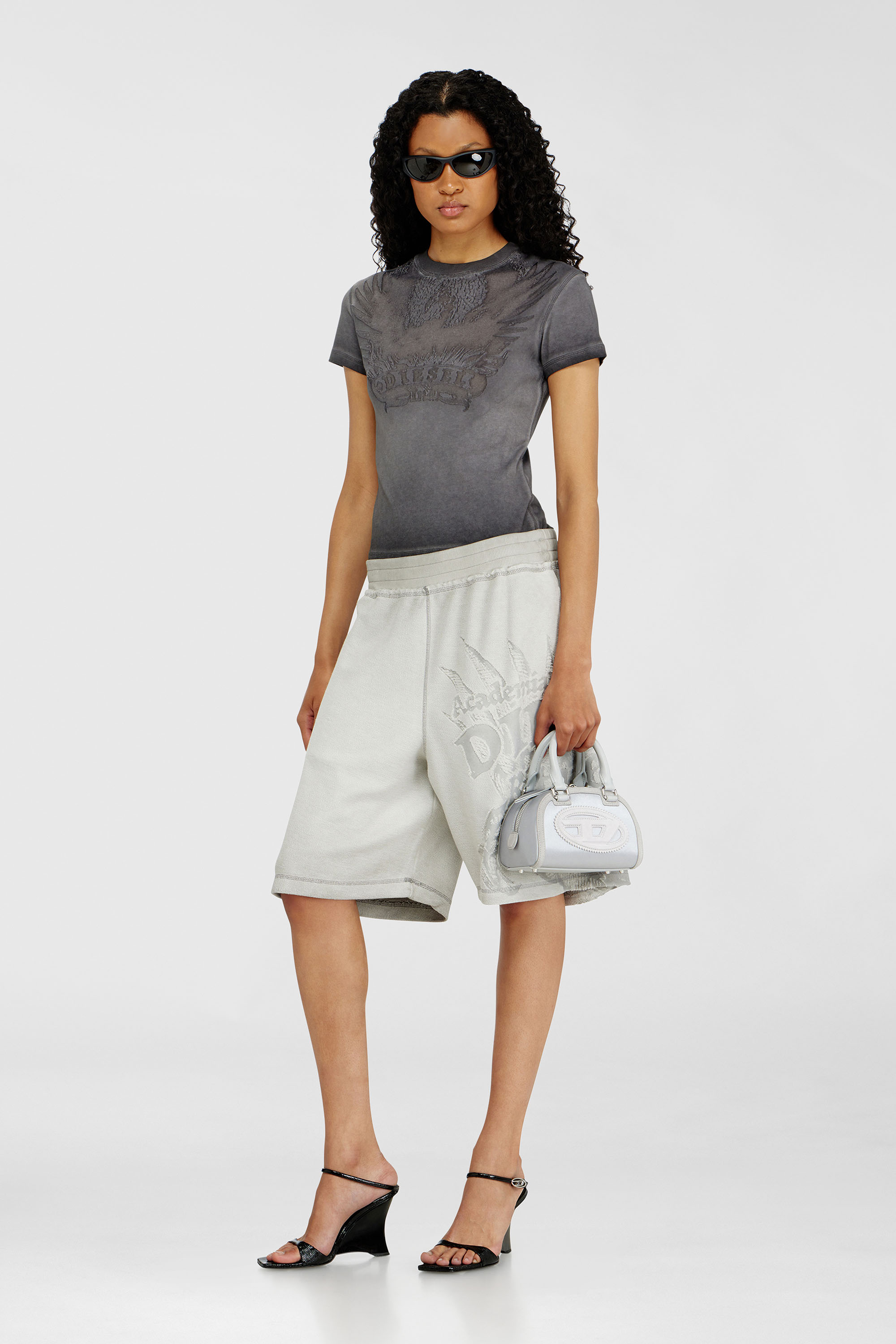 Diesel - 1DR DOME CROSSBODY, 1DR Dome - Borsa bowling piccola in raso e scamosciato Donna in Argento - 2