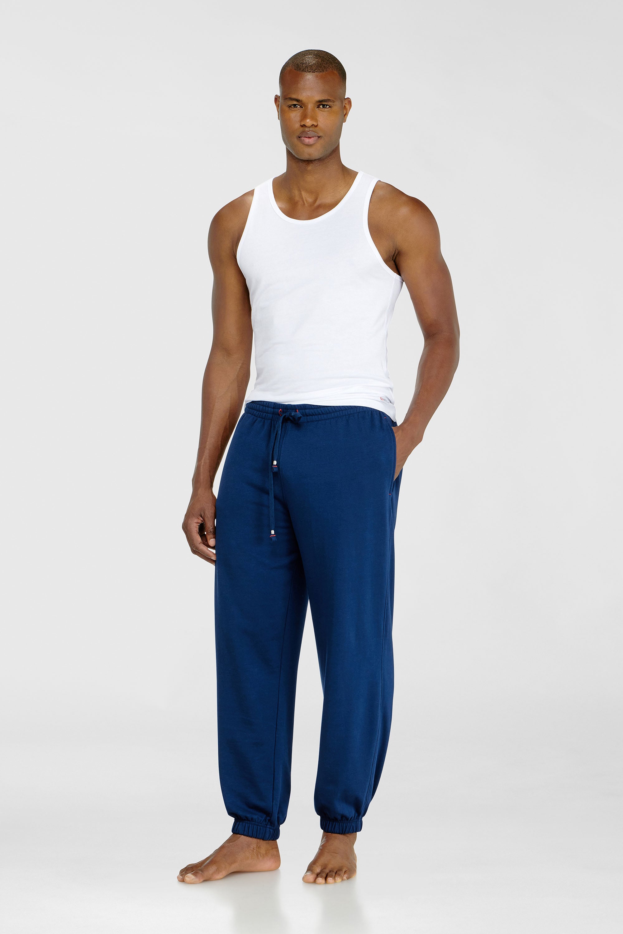 Diesel - LENNY-D-CORE, Pantaloni felpati in misto cotone smerigliato Uomo in Blu - 1
