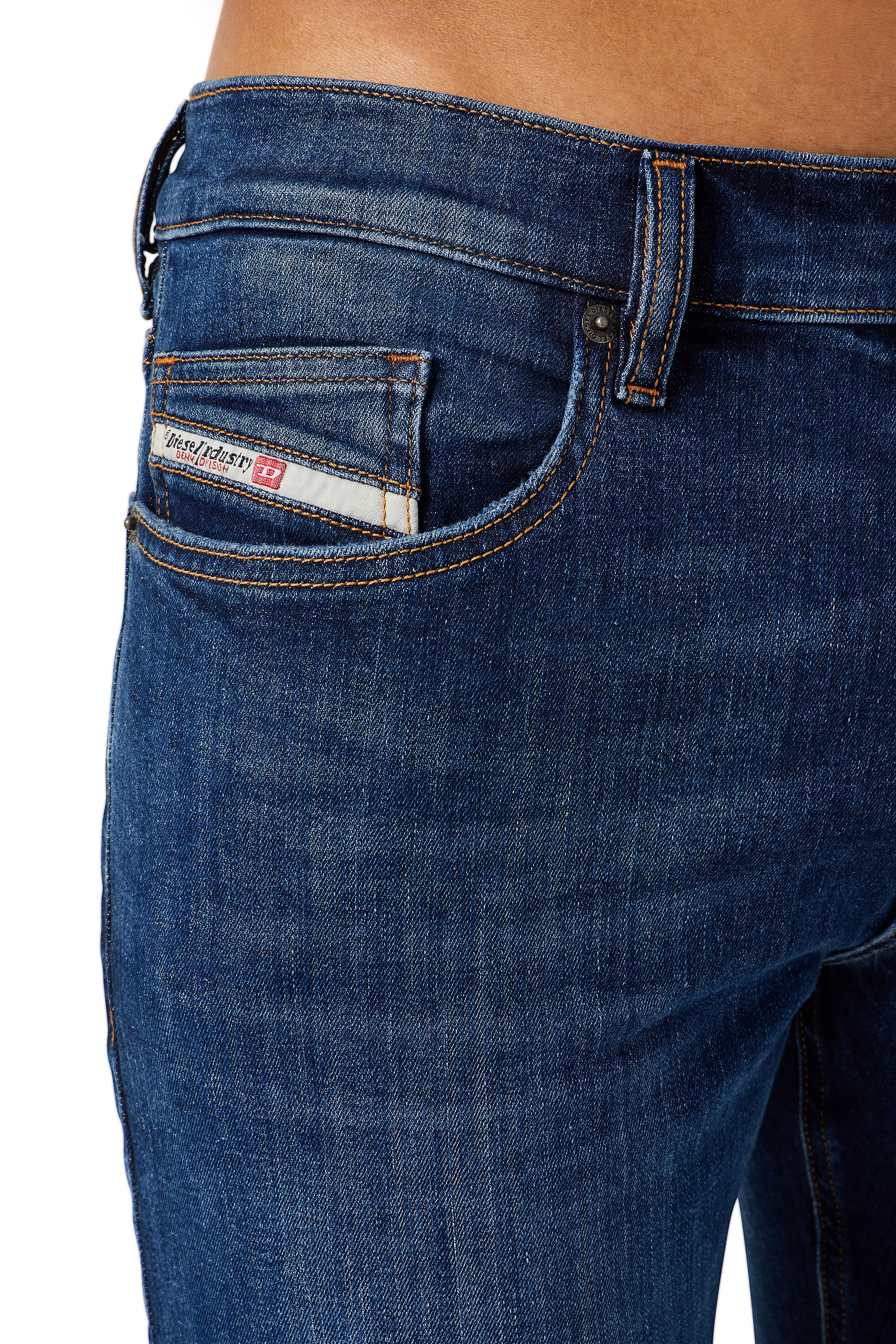Diesel - D-Luster 0GDAN Slim Jeans, Blu medio - Image 3