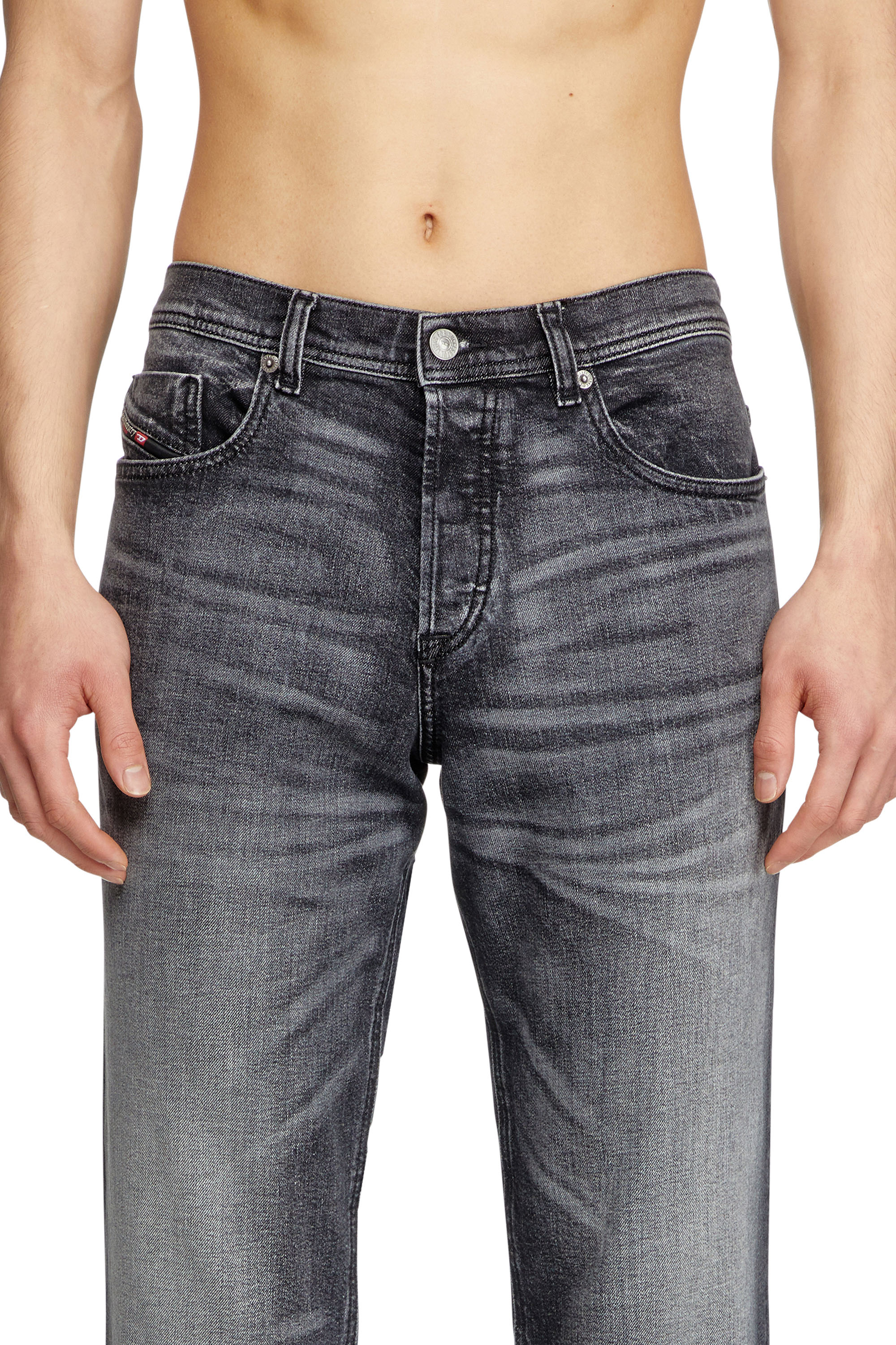 Diesel - Regular Jeans 2023 D-Finitive 09L52 Uomo, Nero/Grigio scuro - Image 5