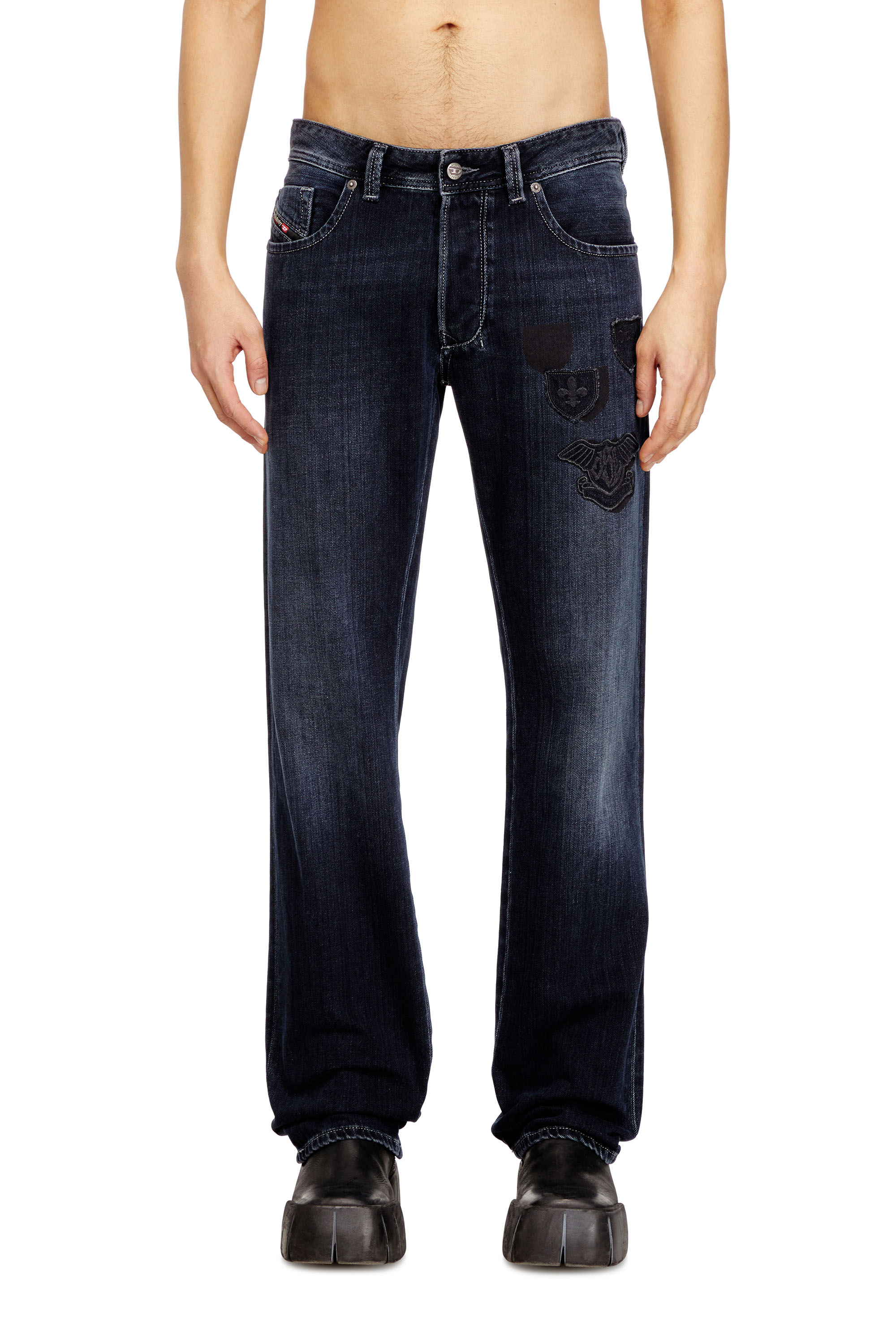 Diesel - Regular Jeans 1985 Larkee 09Q19 Uomo, Blu Scuro - Image 1