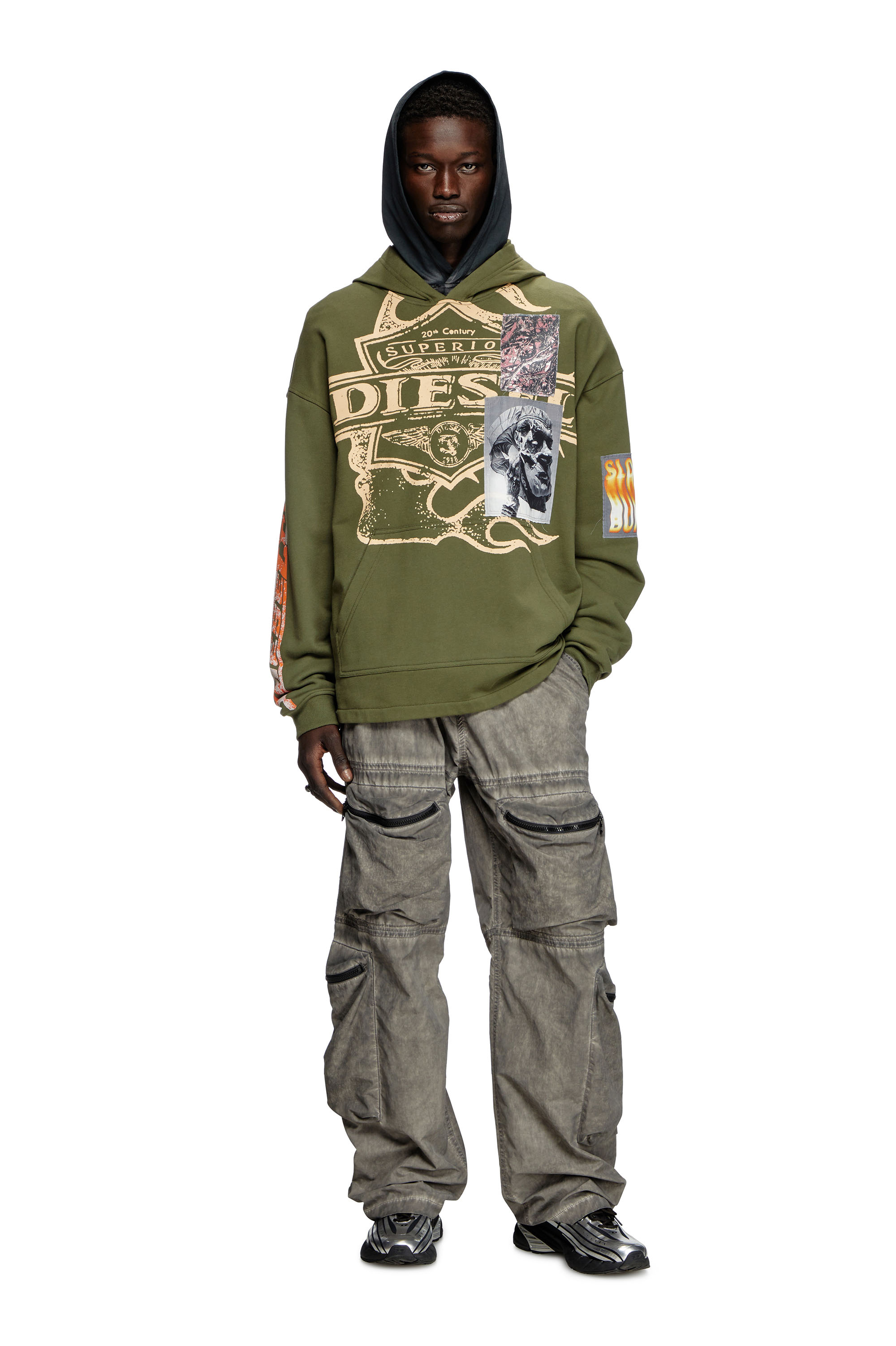 Diesel - S-BAXT-HOOD-R1, Hoodie con stampe e patch logo Uomo in Verde - 2