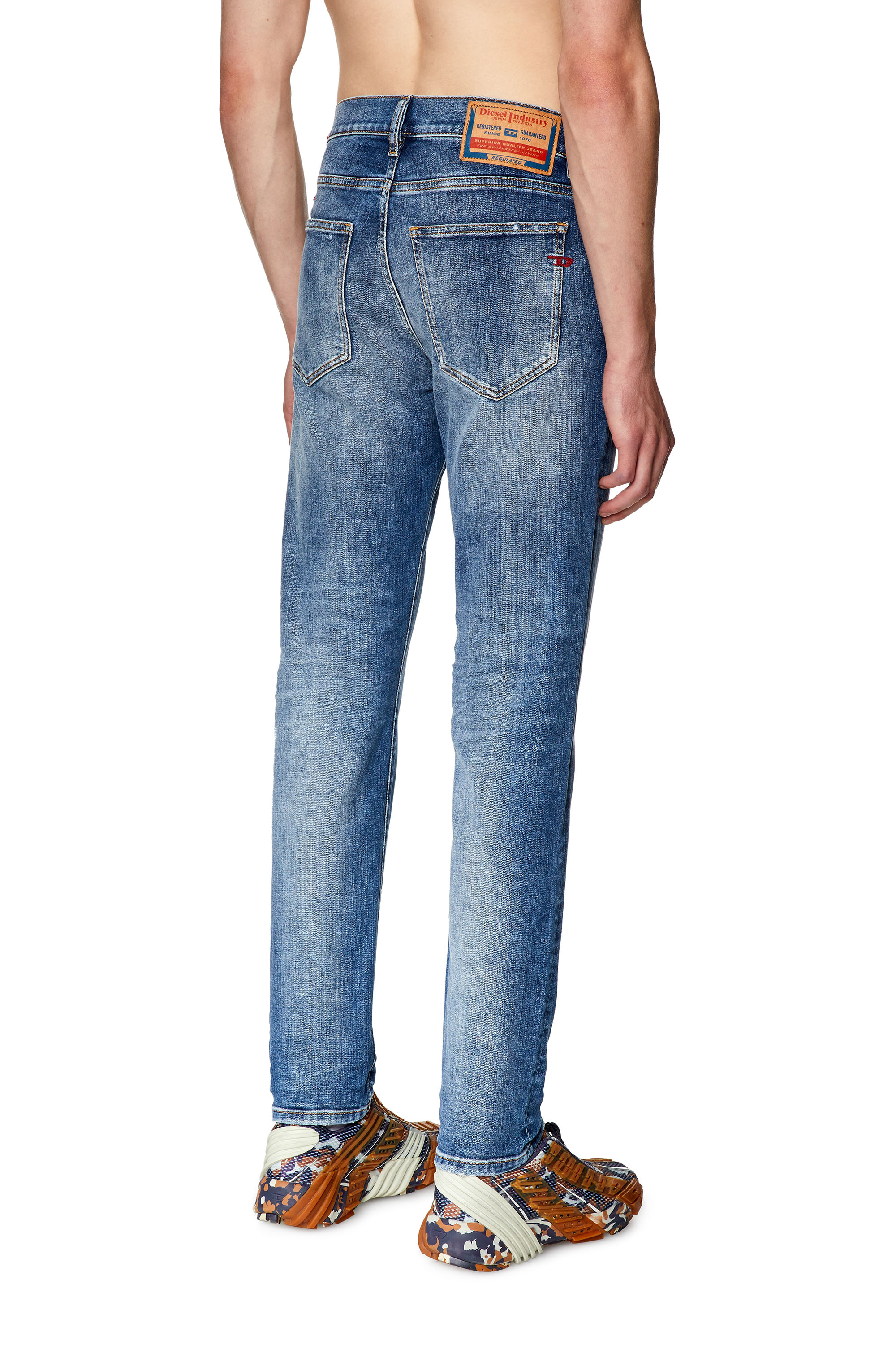 Diesel - Slim Jeans 2019 D-Strukt 09G32, Blu medio - Image 3