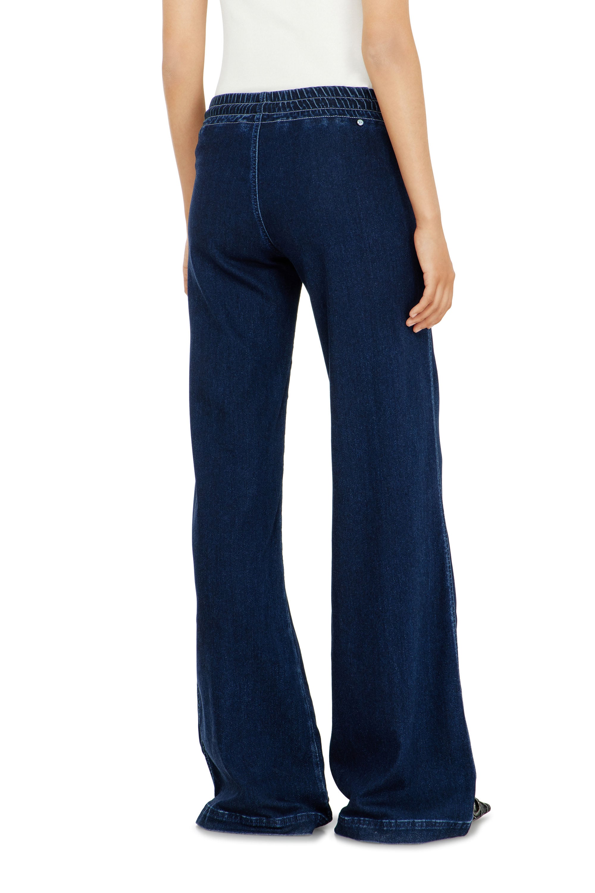 Diesel - Relaxed 2078 D-Ainty Joggjeans&reg; 09P96 Donna, Blu Scuro - Image 3
