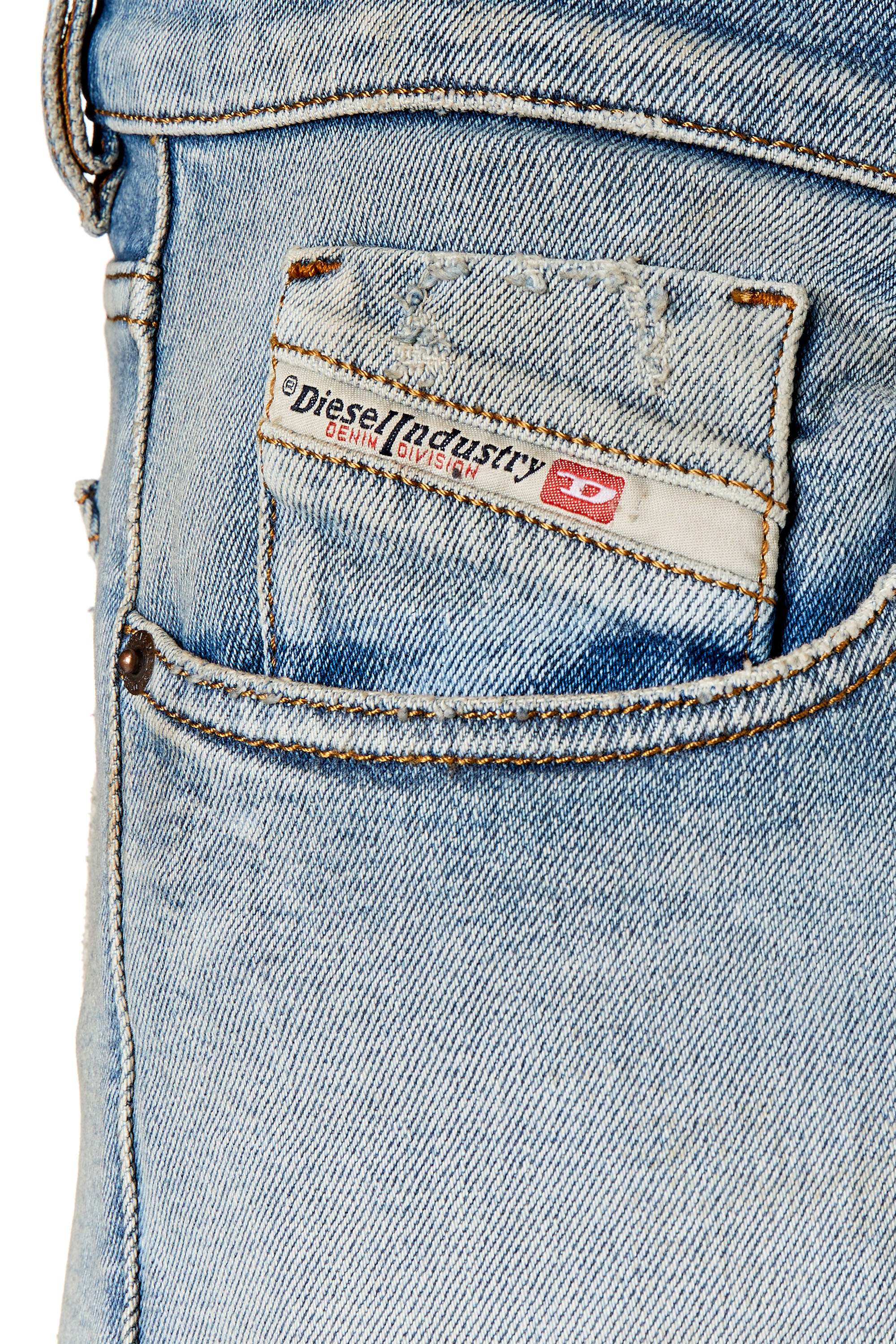Diesel - 2019 D-Strukt 09E84 Slim Jeans, Blu Chiaro - Image 3
