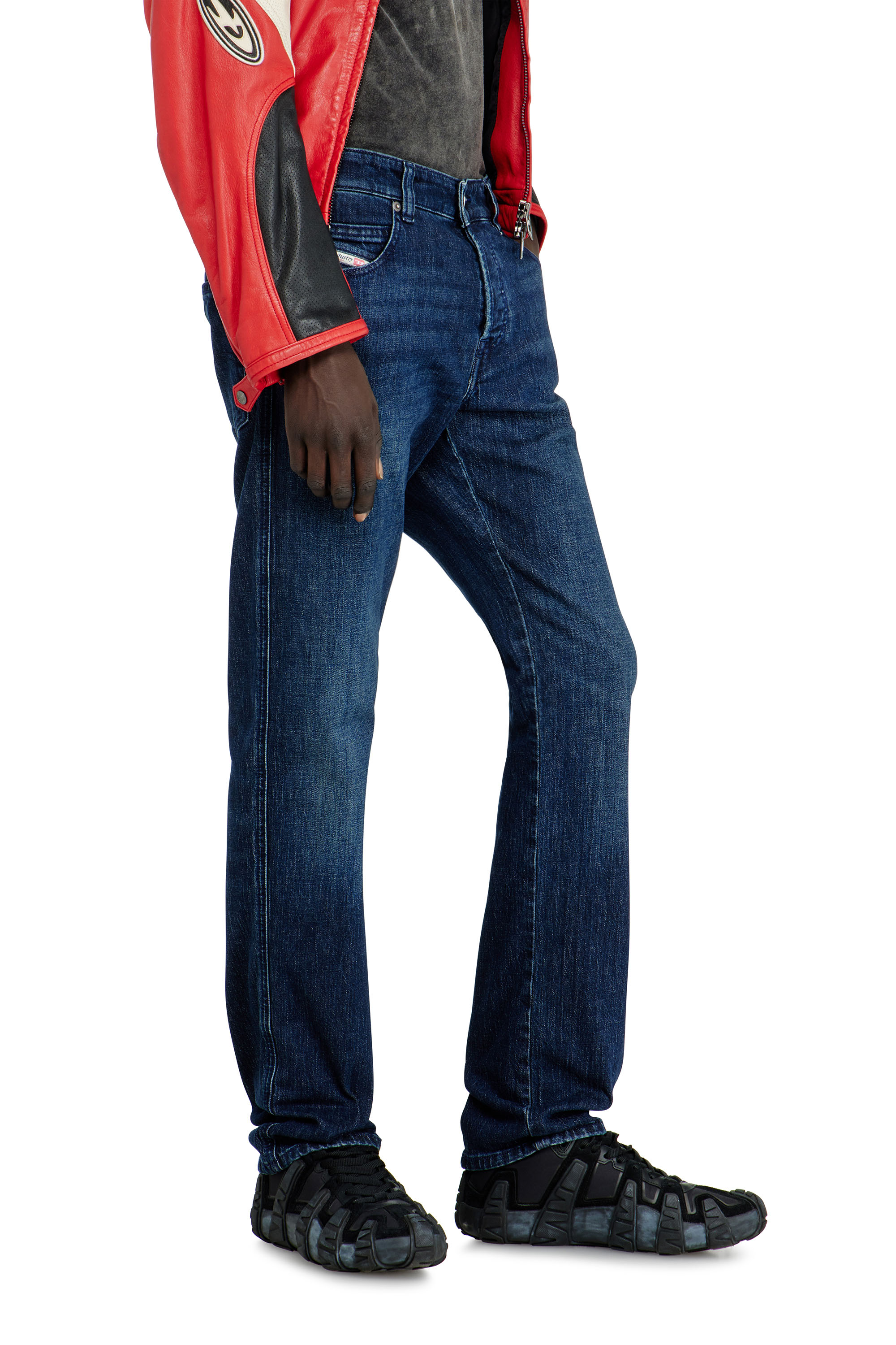 Diesel - Slim Jeans 1993 D-Vyl 0DBED Uomo, Blu Scuro - Image 7