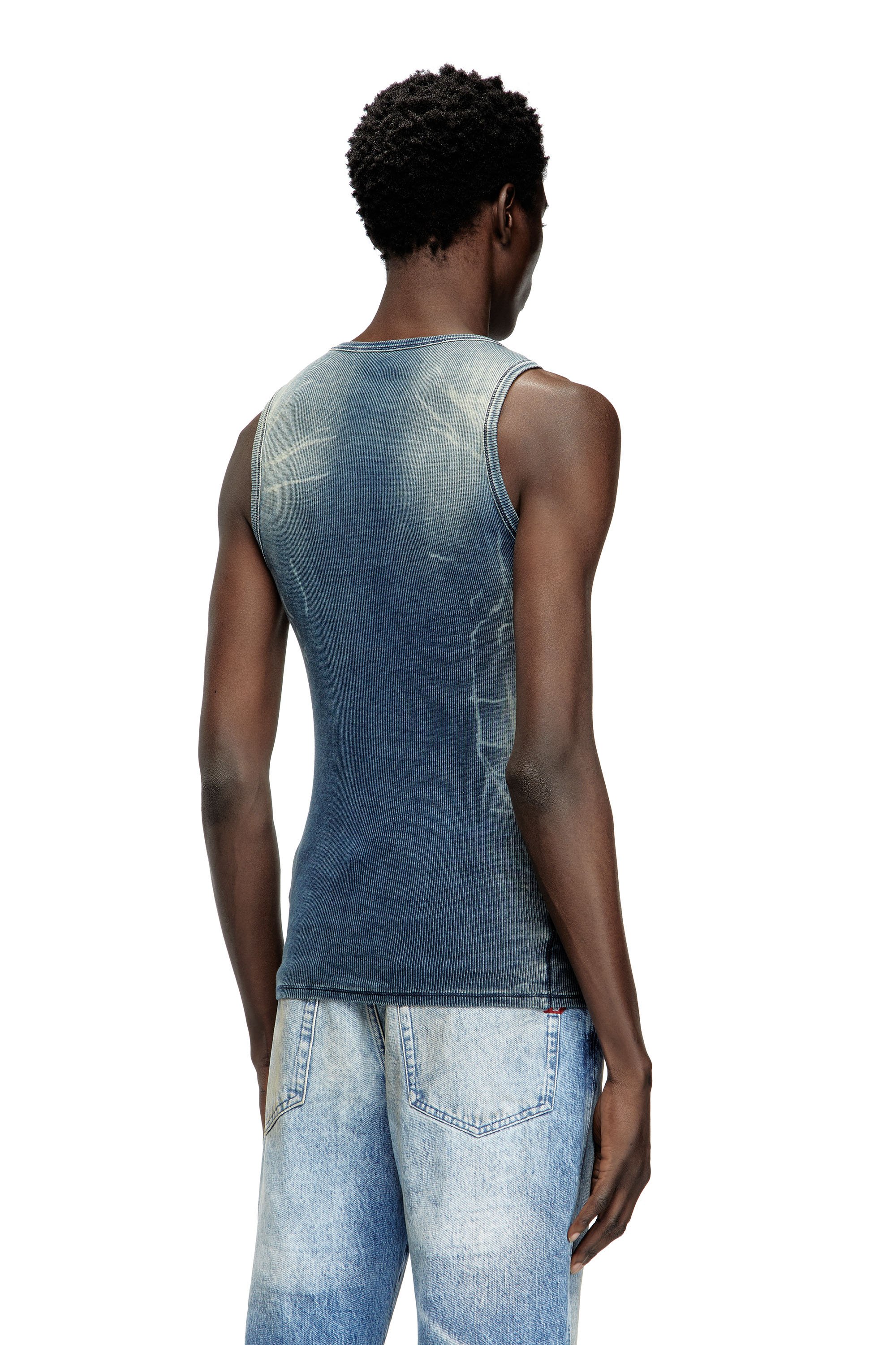 Diesel - T-GO, Tank top a coste con denim trompe l'oeil Unisex in Blu - 4