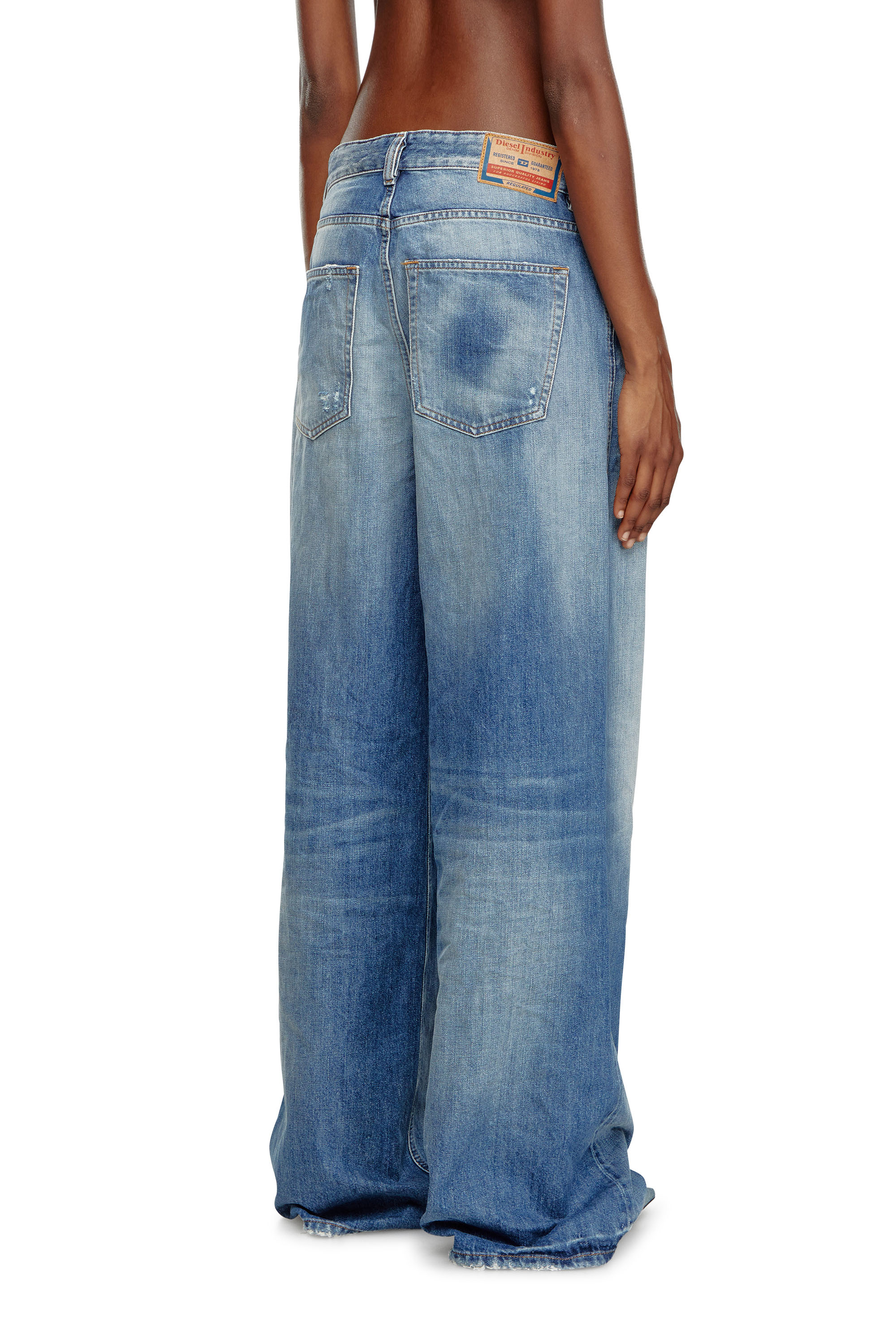 Diesel - Relaxed Jeans 1996 D-Sire 09J86 Donna, Blu medio - Image 3