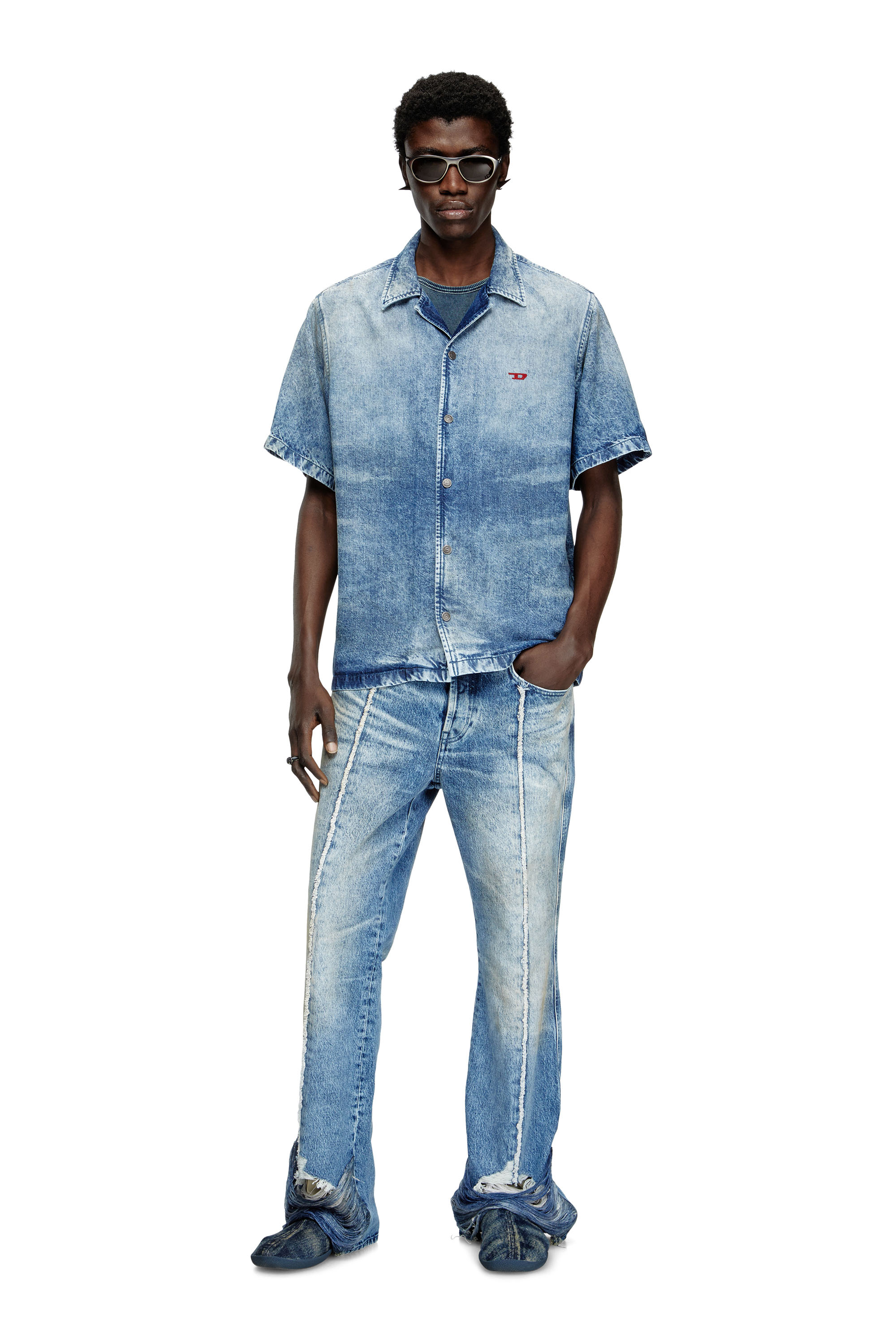 Diesel - D-NABIL-FSG, Camicia bowling in denim distressed Uomo in Blu - 2