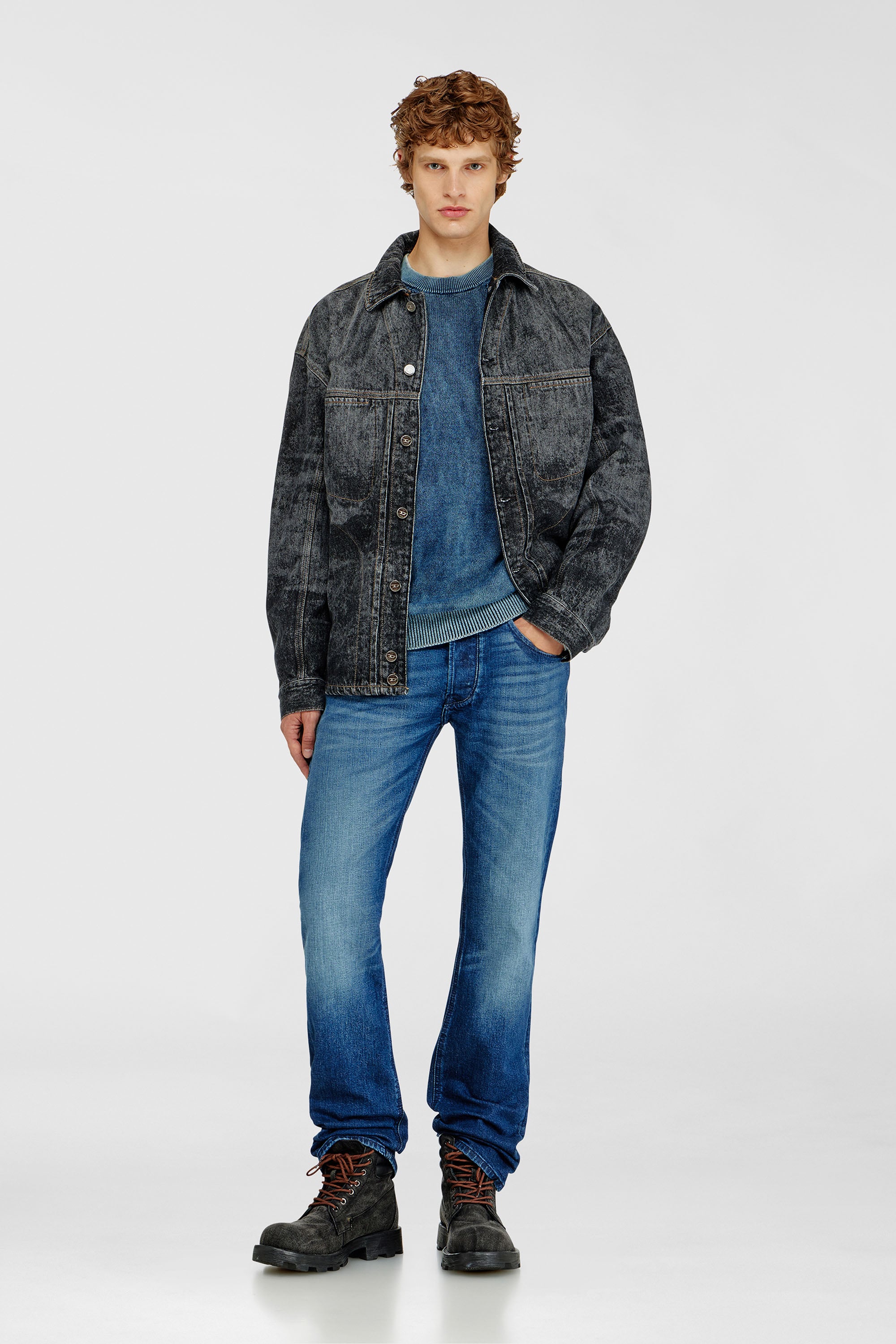 Diesel - K-PERNE, Maglione effetto denim con dettagli patch Uomo in Blu - 2