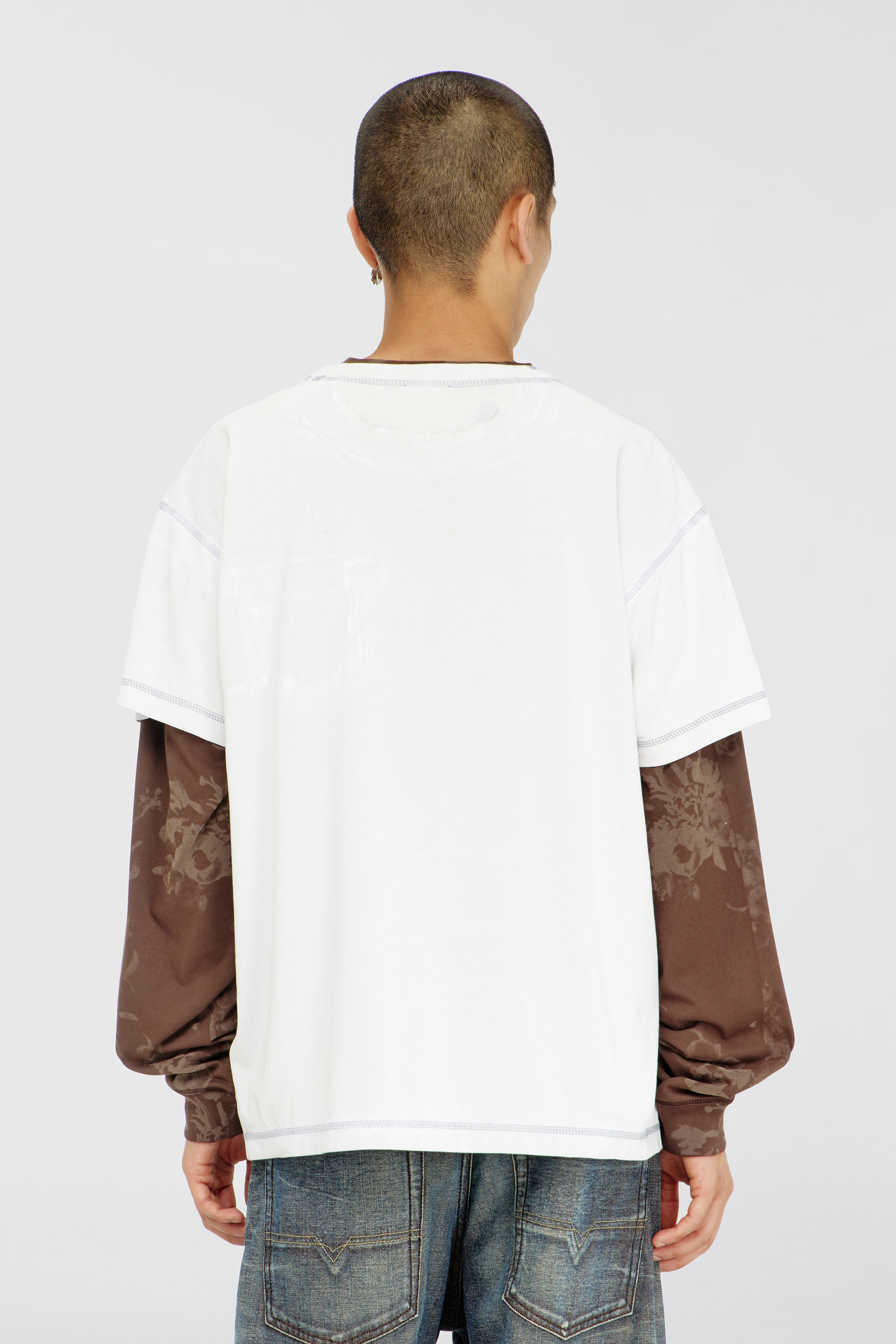 Diesel - T-NORM-POCKET-AA1, T-shirt con taschino sul petto e stampa grafica Uomo in Bianco - 4