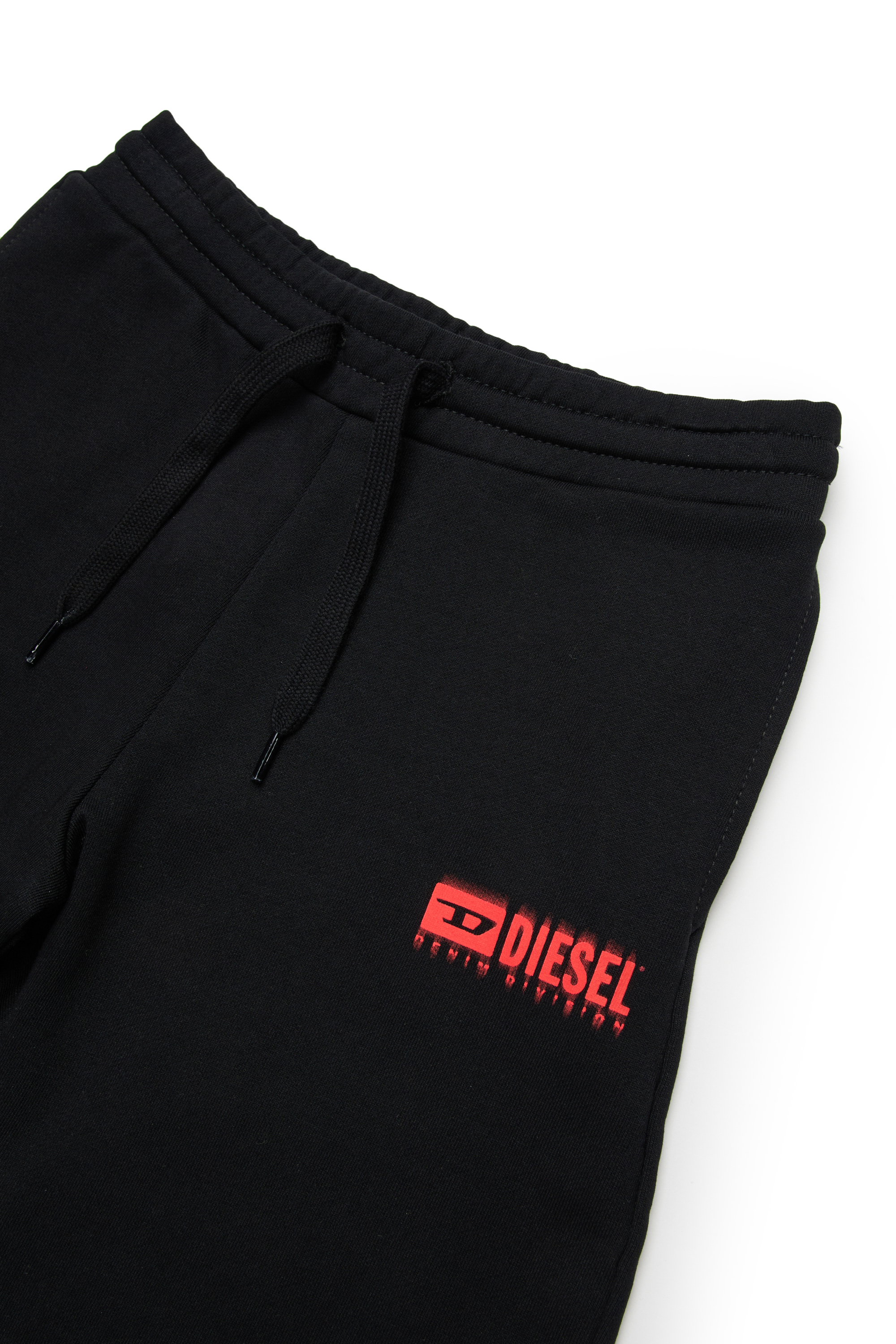 Diesel - PBASESHORT, Shorts sportivi con logo dégradé Uomo in Nero - 3