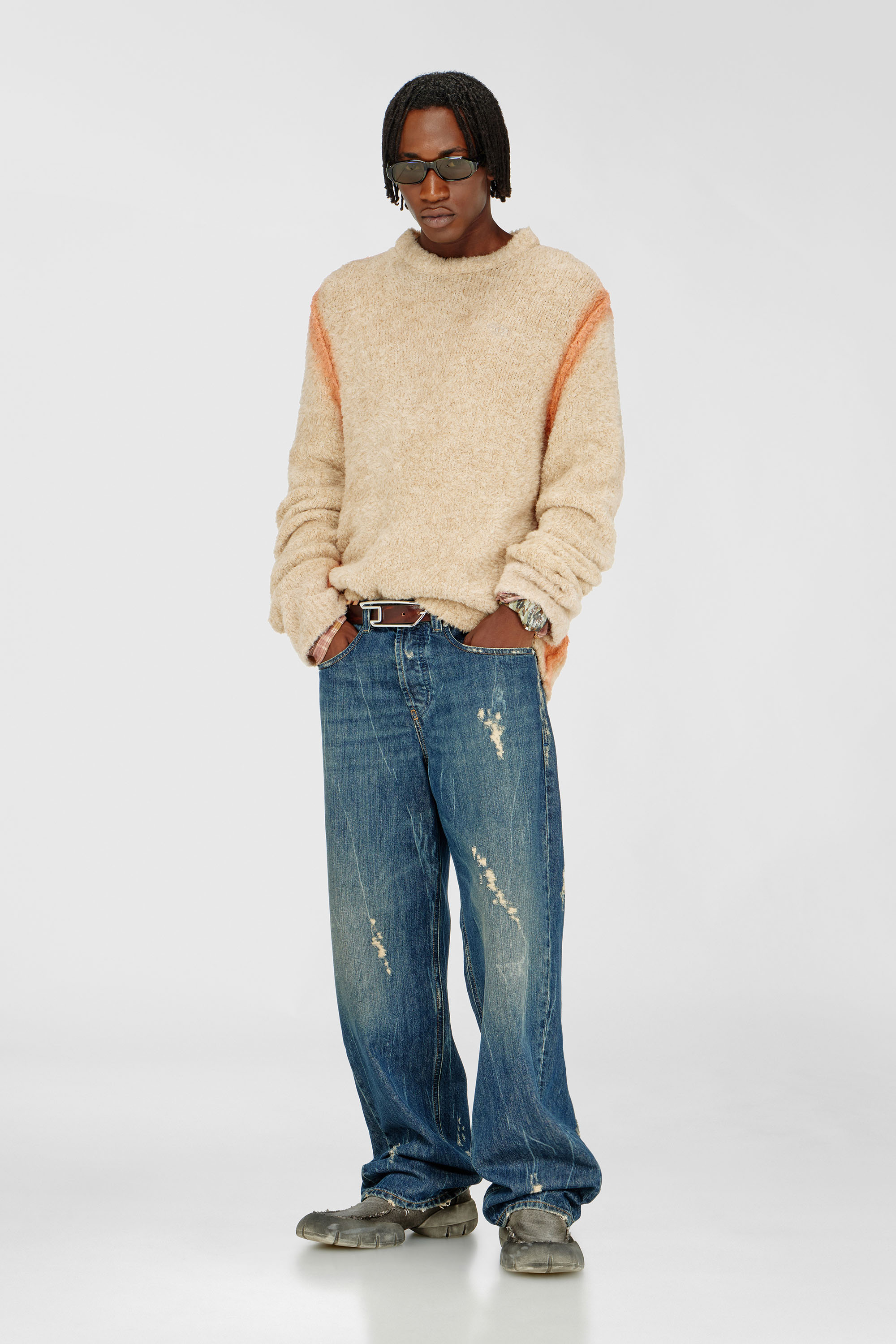 Diesel - K-RIMI, Maglione in misto alpaca con cuciture effetto spray Uomo in Marrone - 2