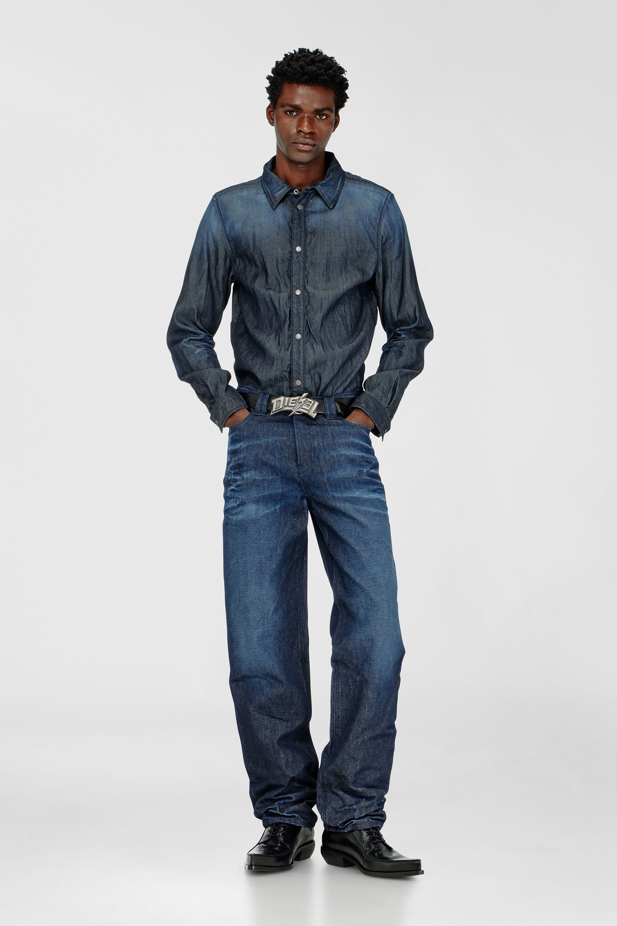 Diesel - Regular Jeans 1991 D-Voeed 007GF Uomo, Blu Scuro - Image 2