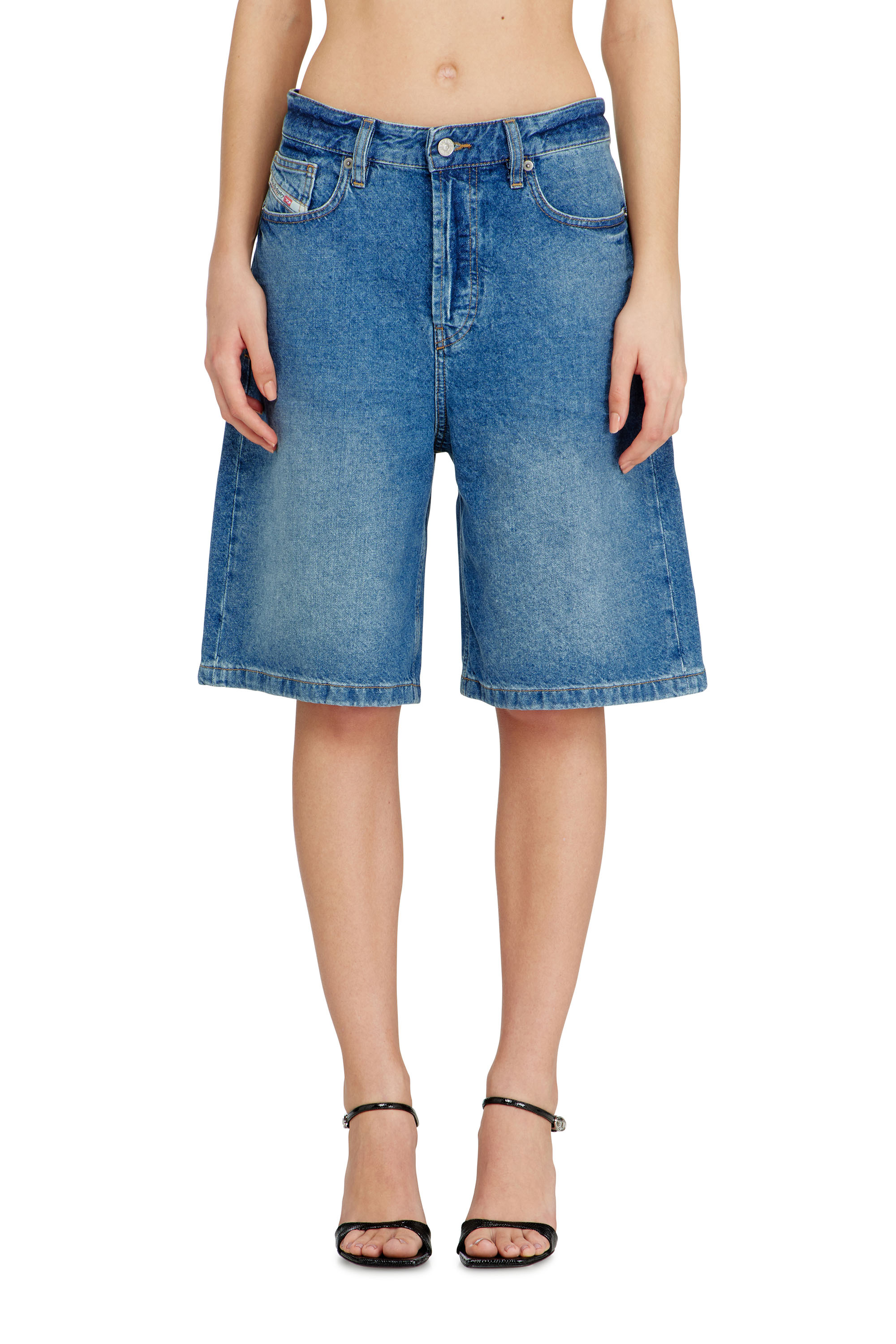 Diesel - DE-SIRE-SHORT, Shorts in denim dal lavaggio pulito Donna in Blu - 1