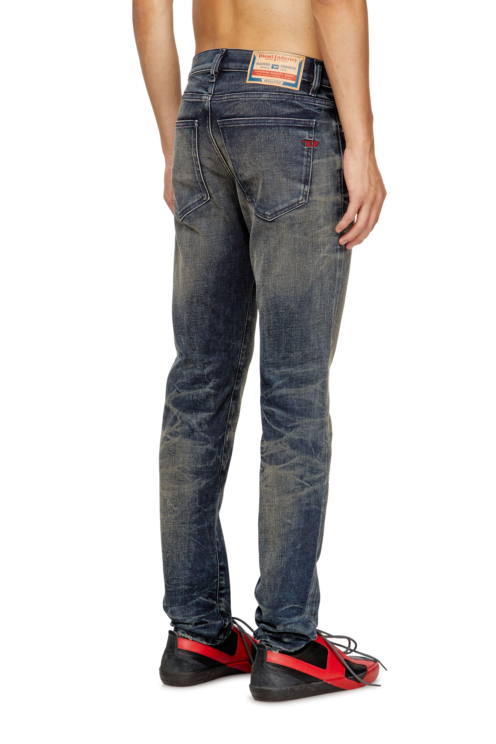 Diesel - Slim Jeans 2019 D-Strukt 09M46 Uomo, Blu Scuro - Image 4