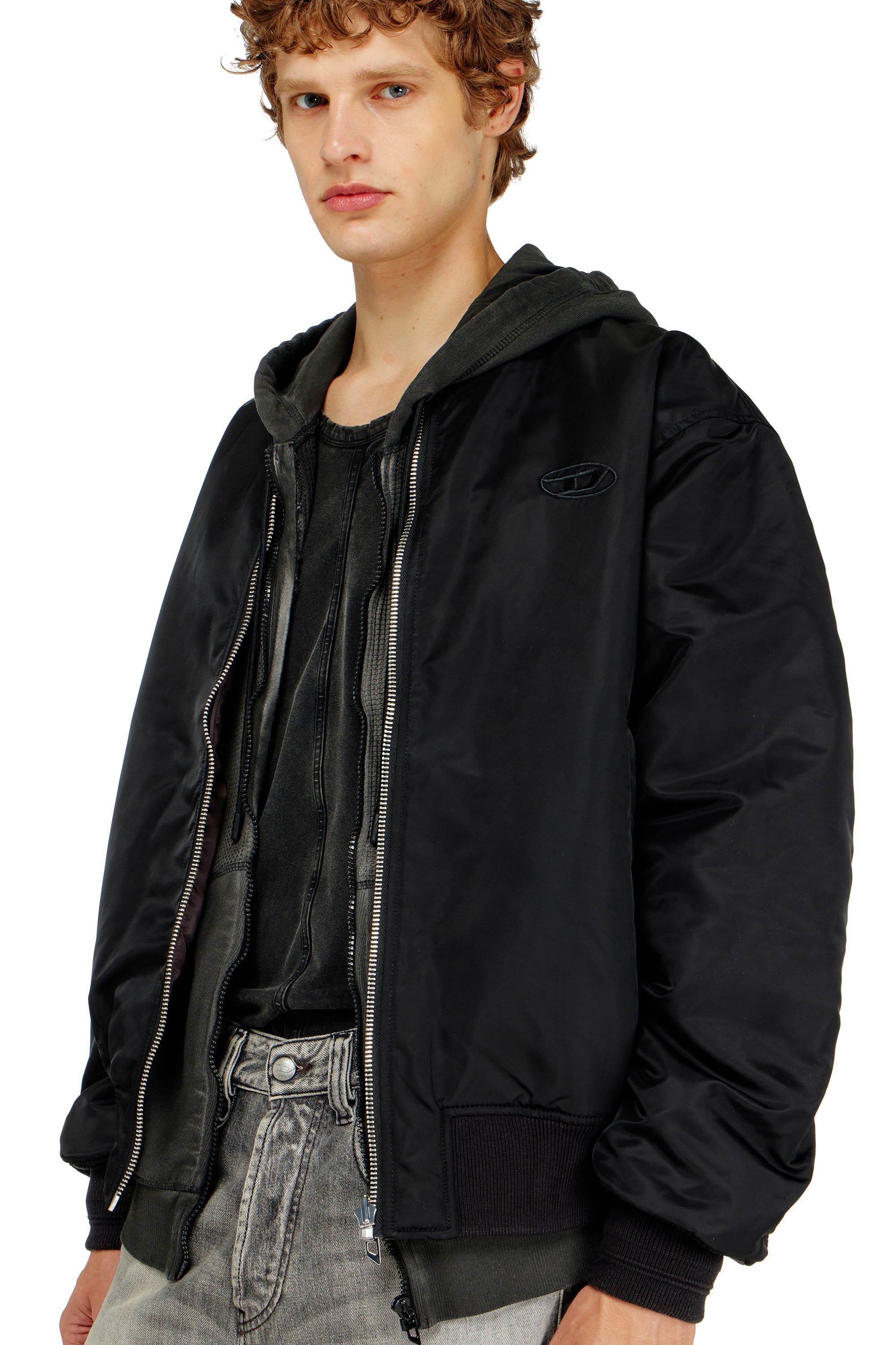 Diesel - W-TYPE-D1, Giacca bomber imbottita con ricamo Oval D Uomo in Nero - 5